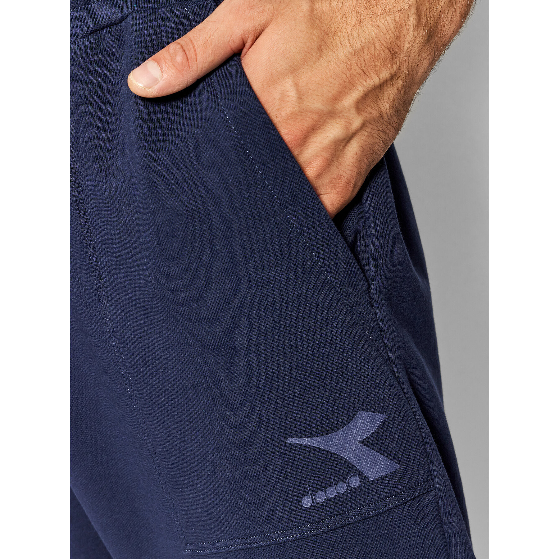 Diadora Долнище анцуг Cuff Shield 102.177749 Тъмносин Regular Fit - Pepit.bg