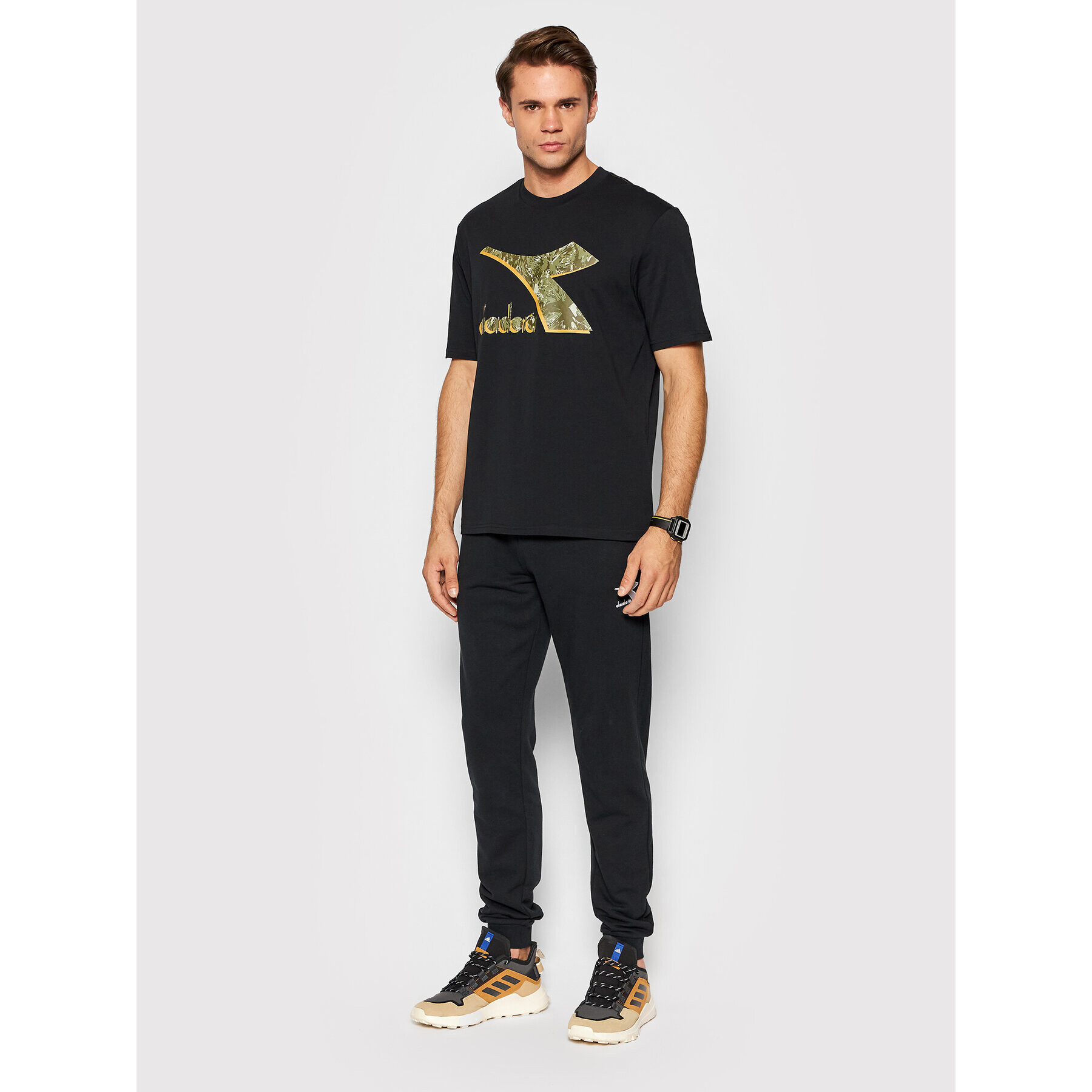 Diadora Долнище анцуг Cuff Core 102.177769 Черен Regular Fit - Pepit.bg