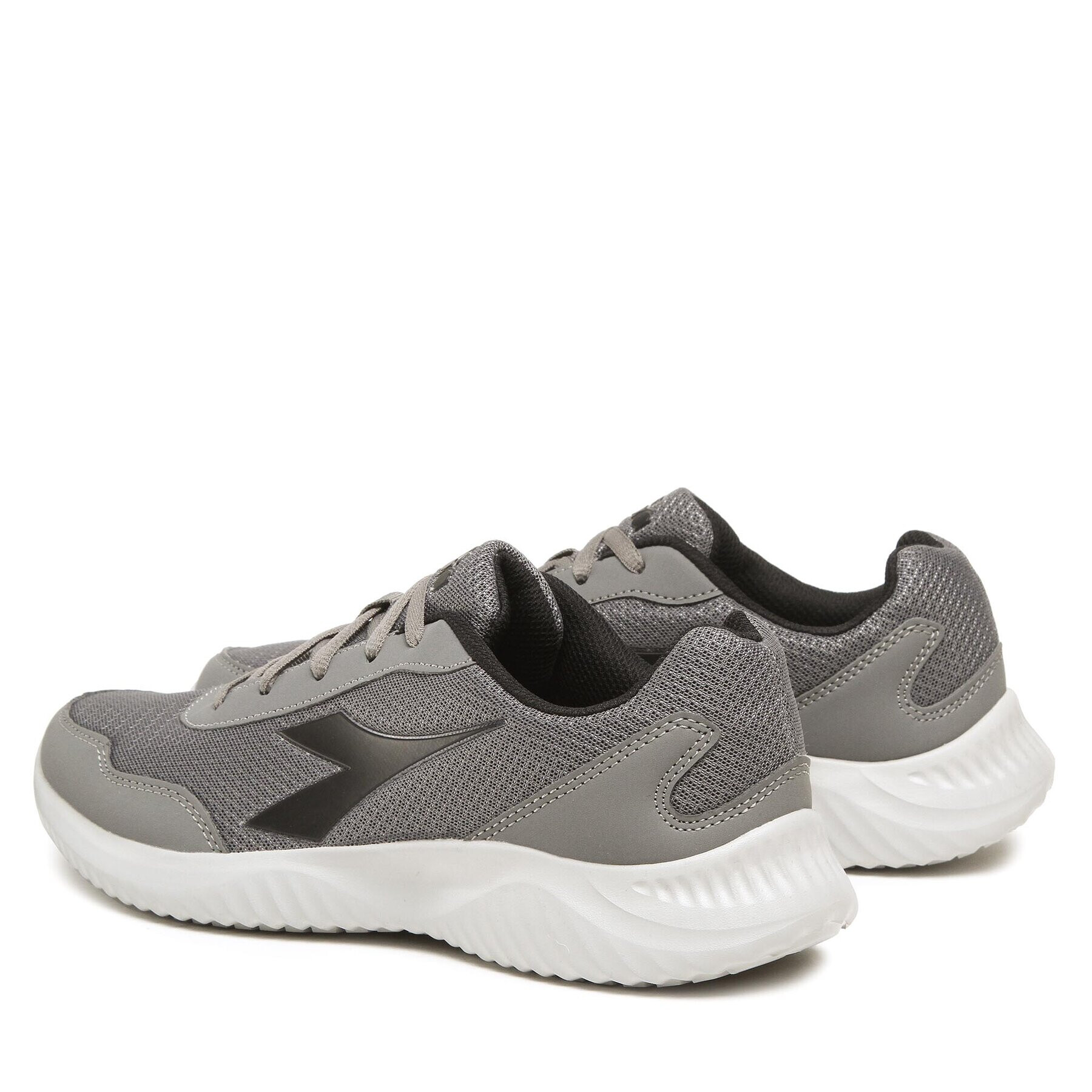 Diadora Обувки Robin 3 101.178074 01 C8120 Сив - Pepit.bg