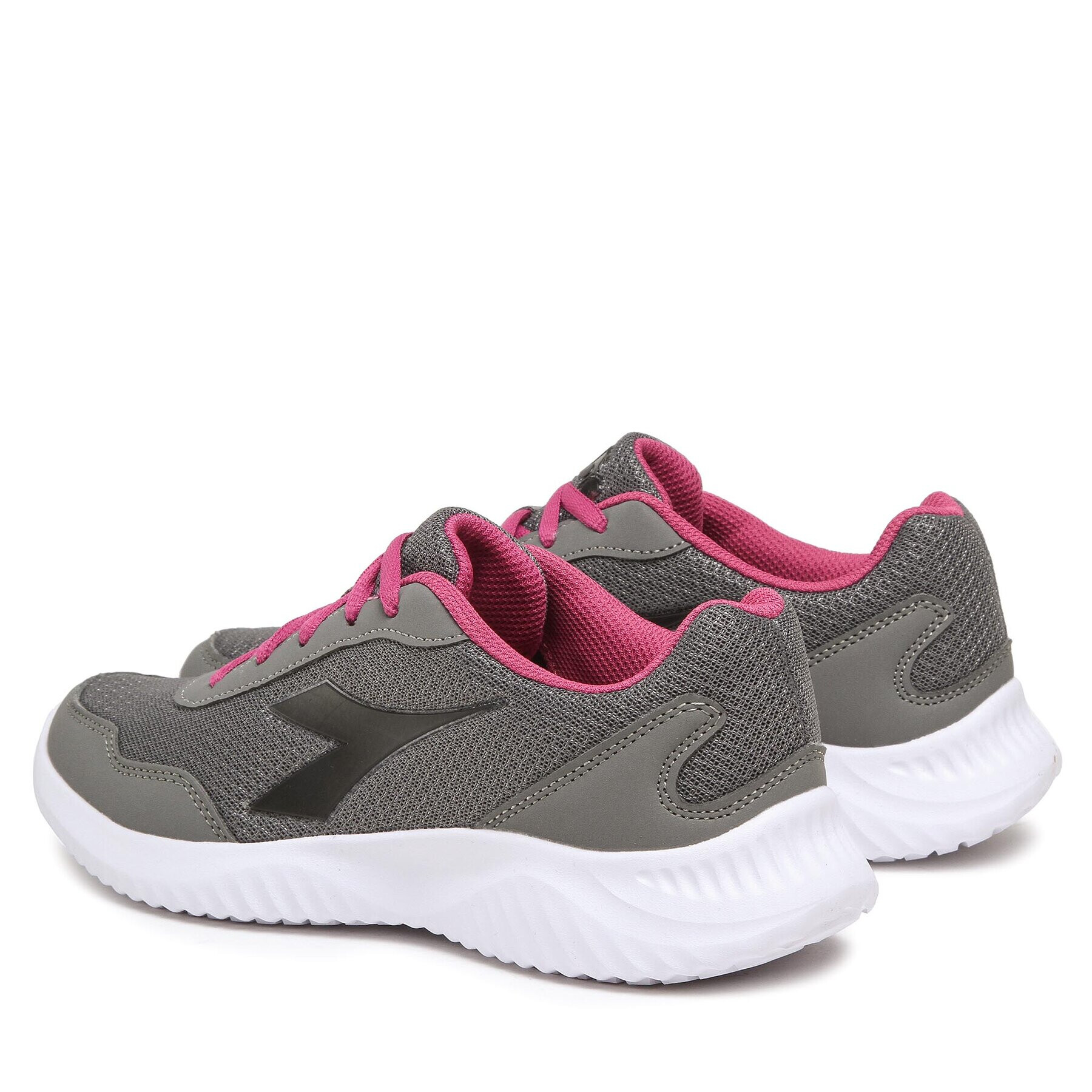 Diadora Обувки Robin 3 W 101.178073 01 D0021 Сив - Pepit.bg