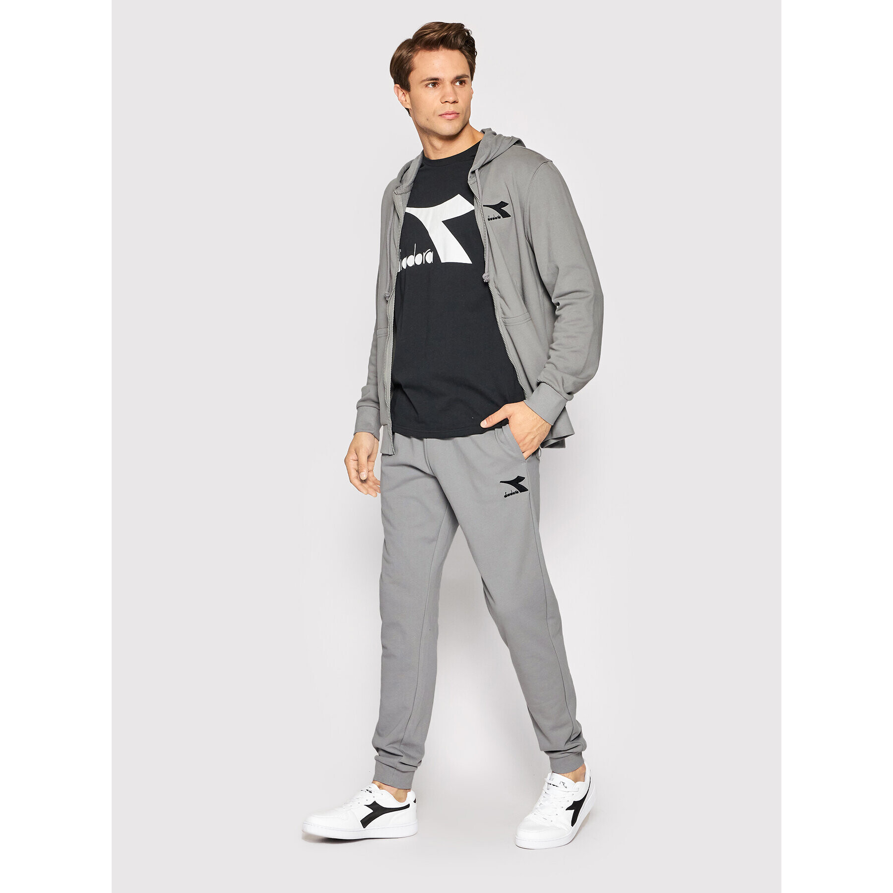 Diadora Суитшърт Sweat Core 102.178175 Сив Regular Fit - Pepit.bg