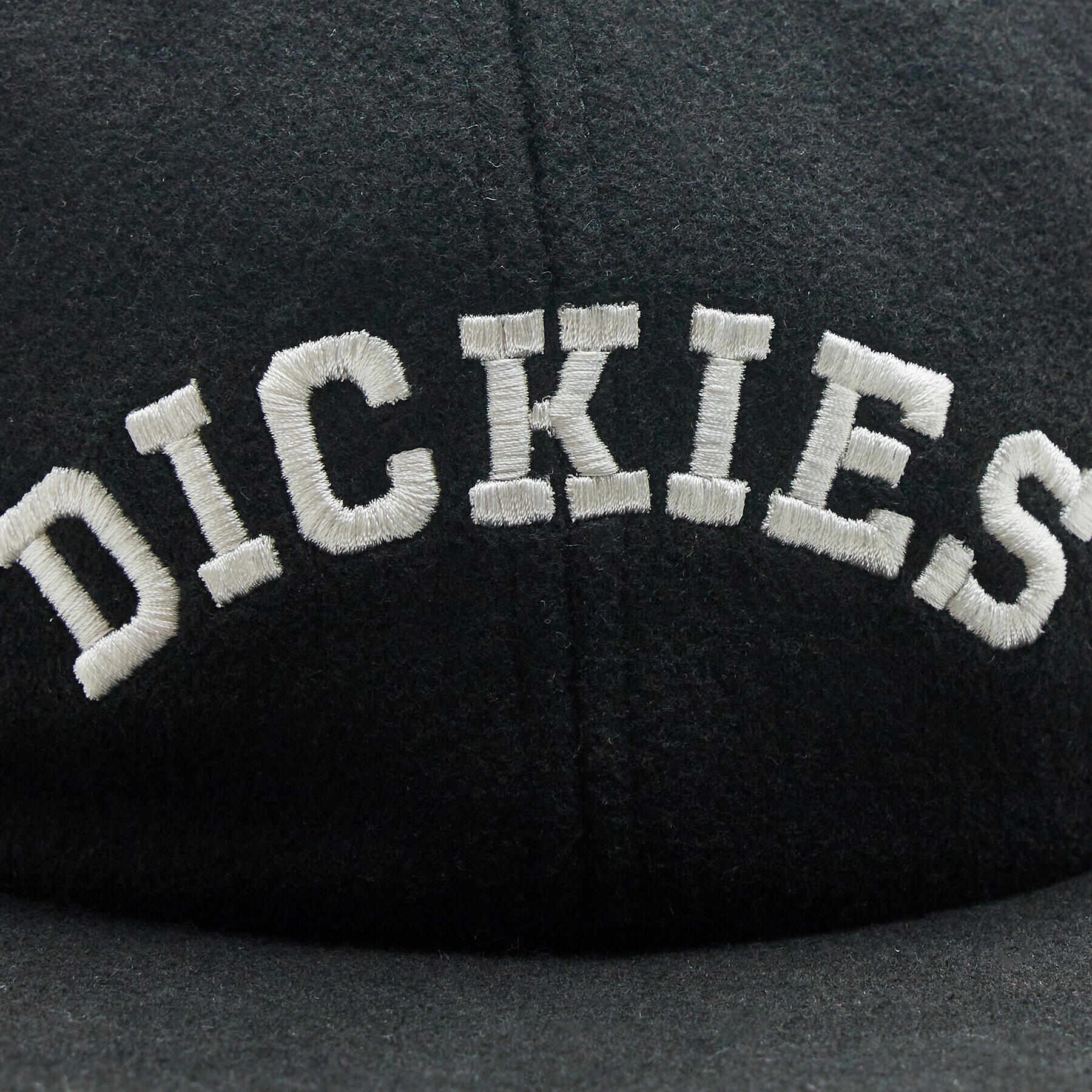 Dickies Шапка с козирка West Vale DK0A4YFZ Черен - Pepit.bg