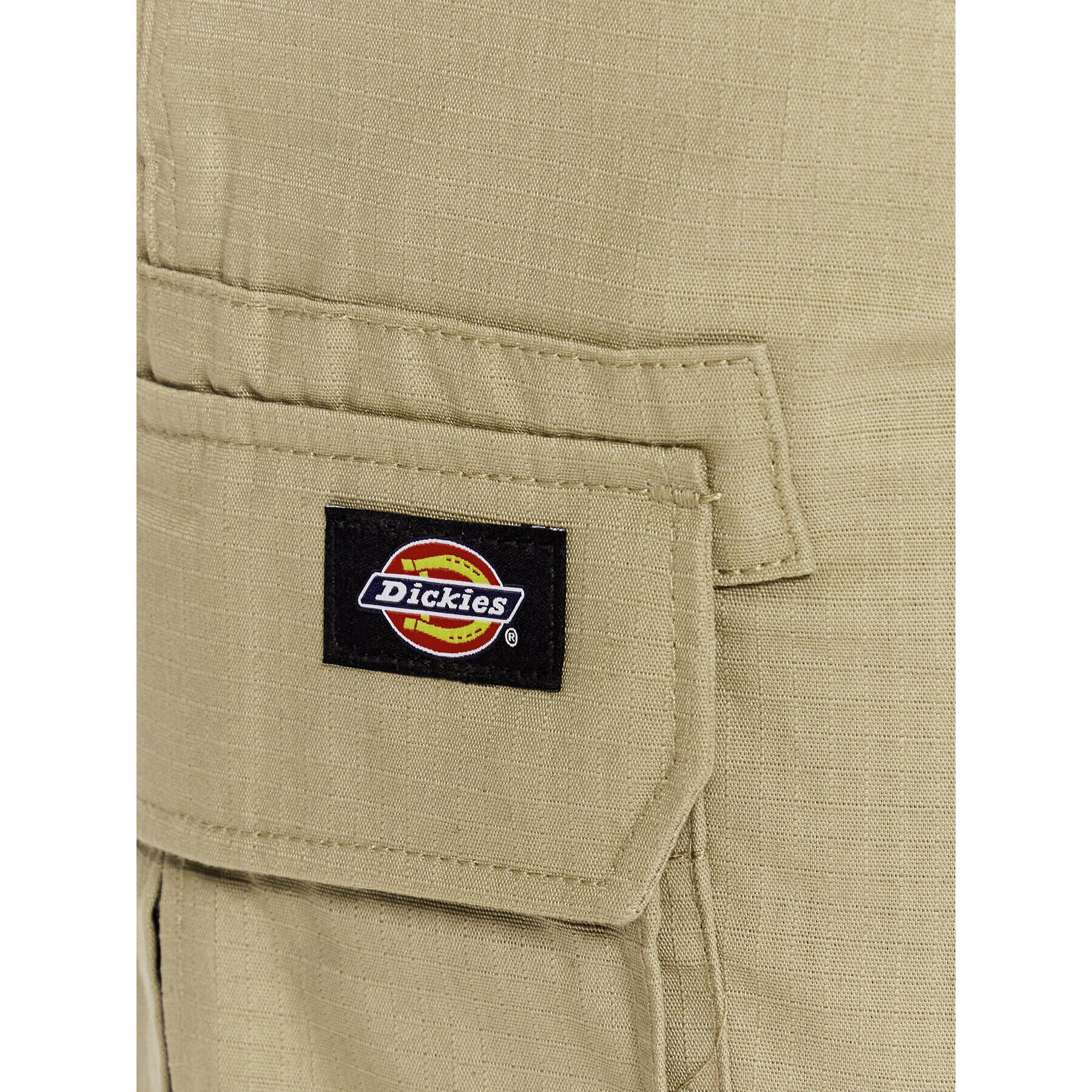 Dickies Шорти от плат Millerville DK0A4XEDKHK Зелен Regular Fit - Pepit.bg