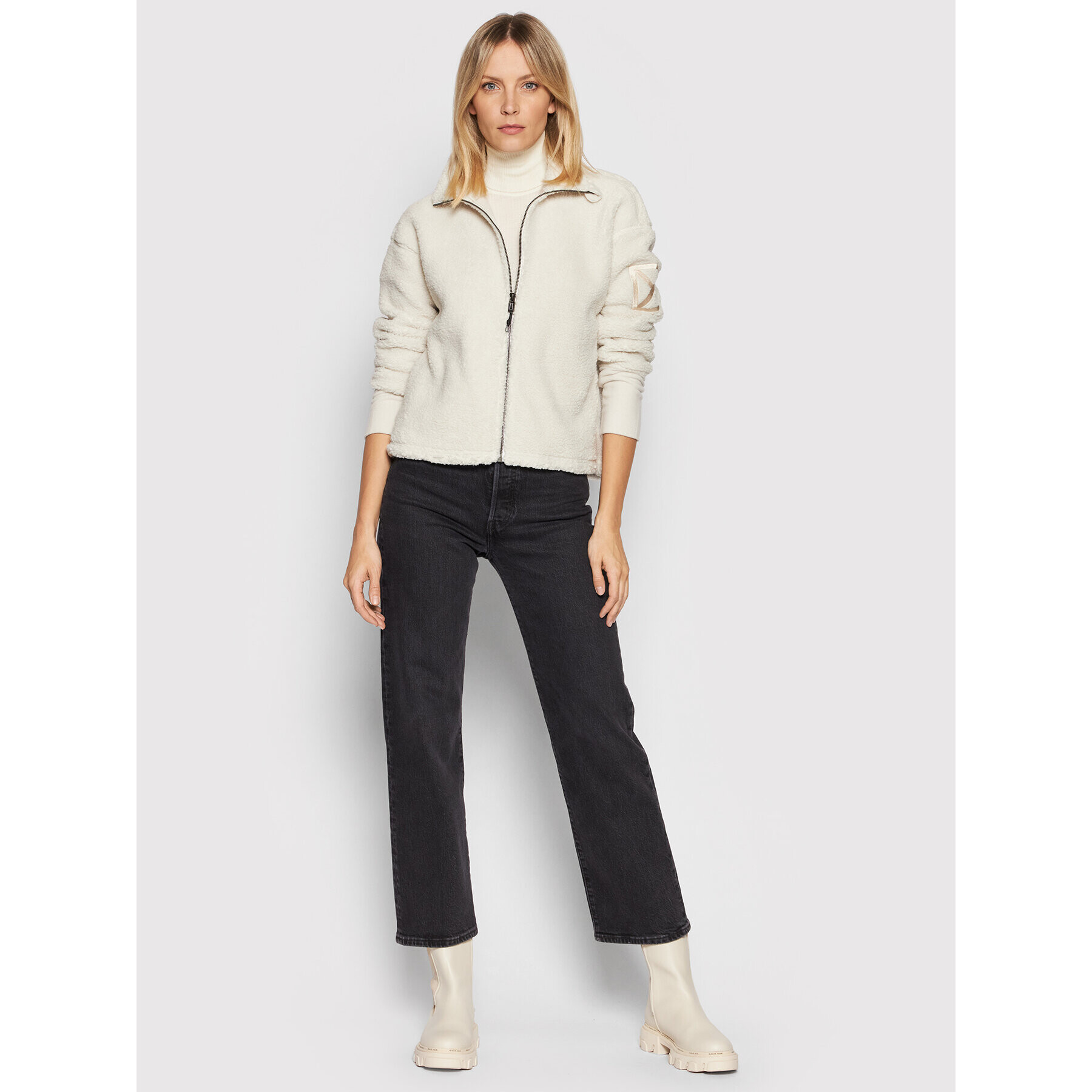 Didriksons Кожух Nomi 503884 Бял Relaxed Fit - Pepit.bg