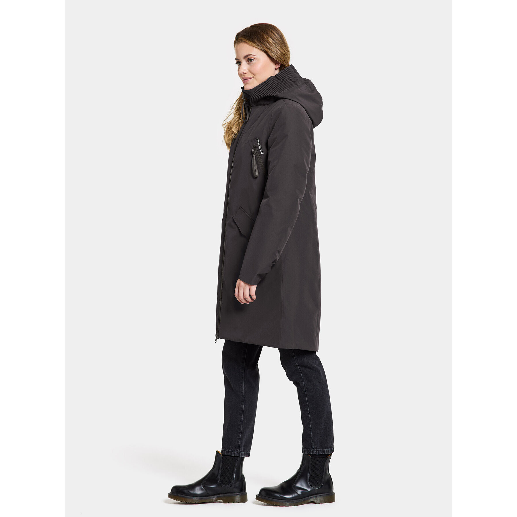 Didriksons Парка Bente Wns Parka 504921 Черен Regular Fit - Pepit.bg