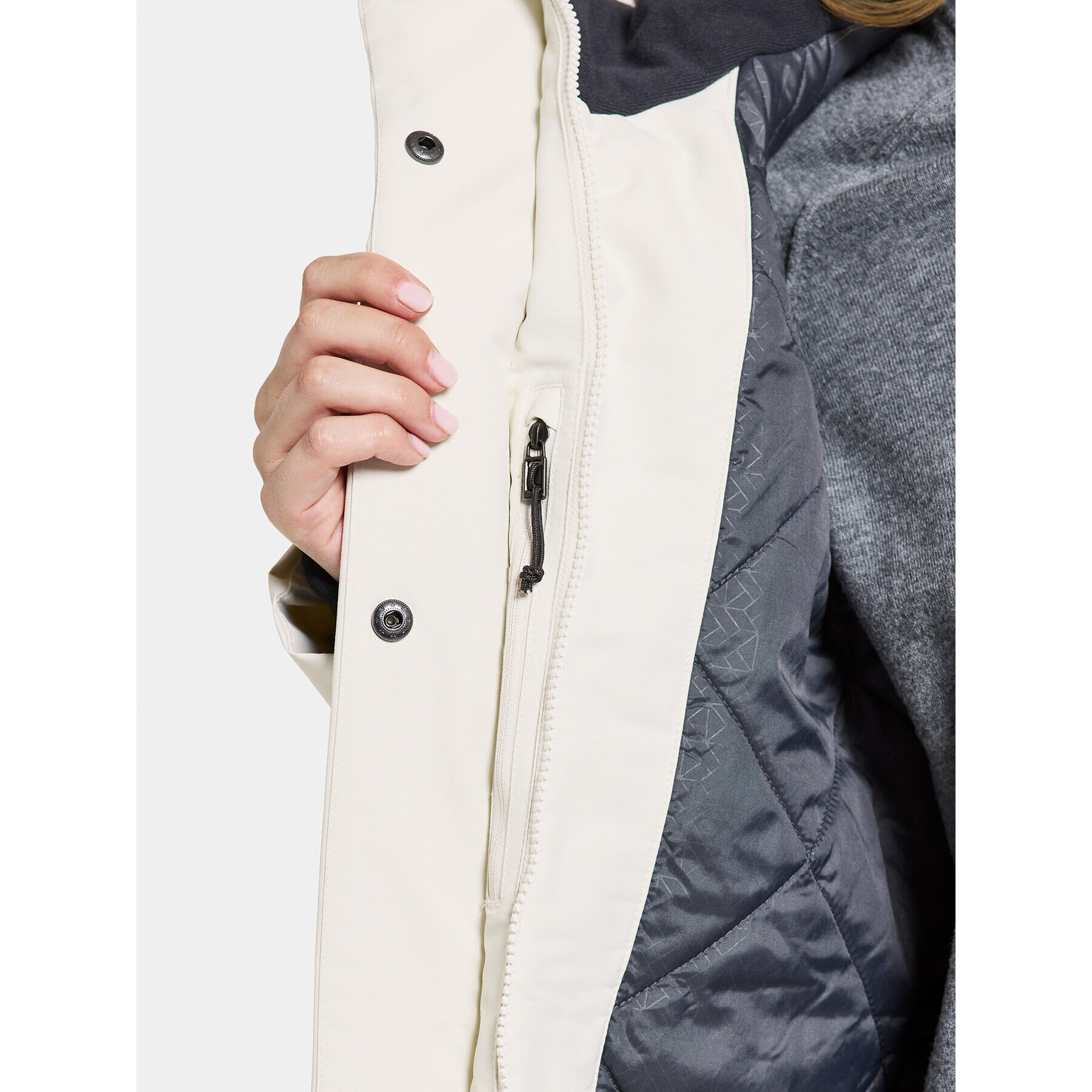 Didriksons Парка Frida Wns Parka 7 504815 Бял Regular Fit - Pepit.bg