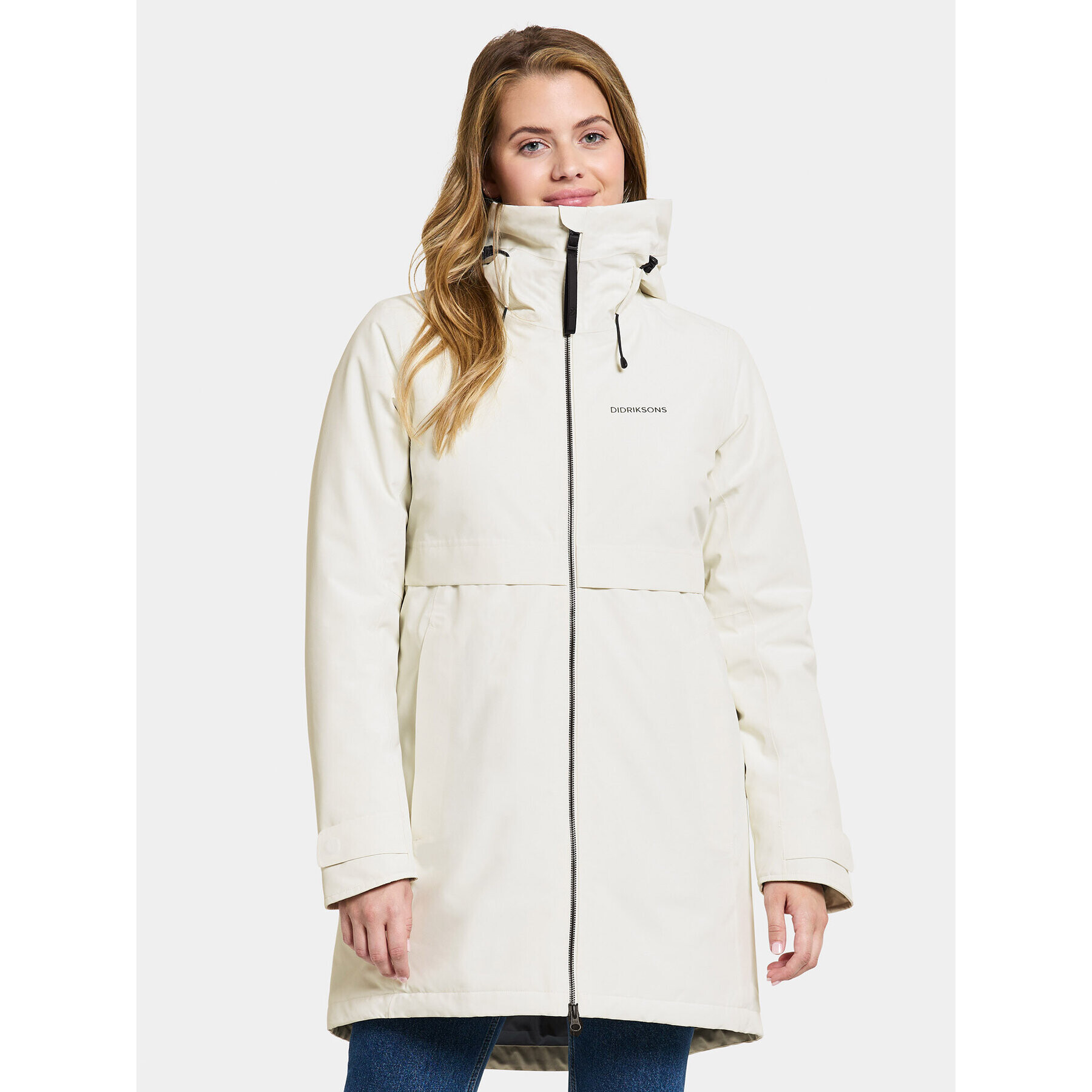 Didriksons Парка Helle Wns Parka 5 504301 Бял Regular Fit - Pepit.bg