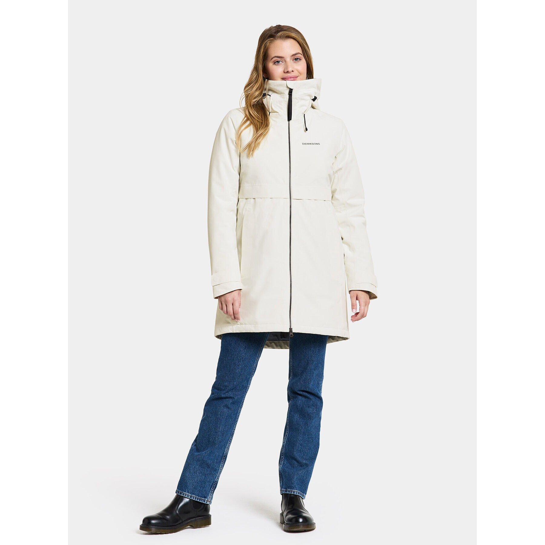 Didriksons Парка Helle Wns Parka 5 504301 Бял Regular Fit - Pepit.bg