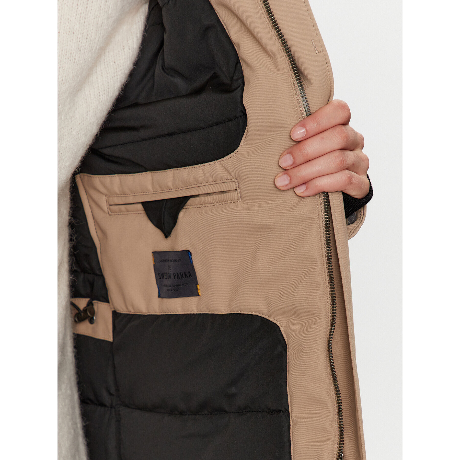 Didriksons Парка Luna 504379 Бежов Regular Fit - Pepit.bg