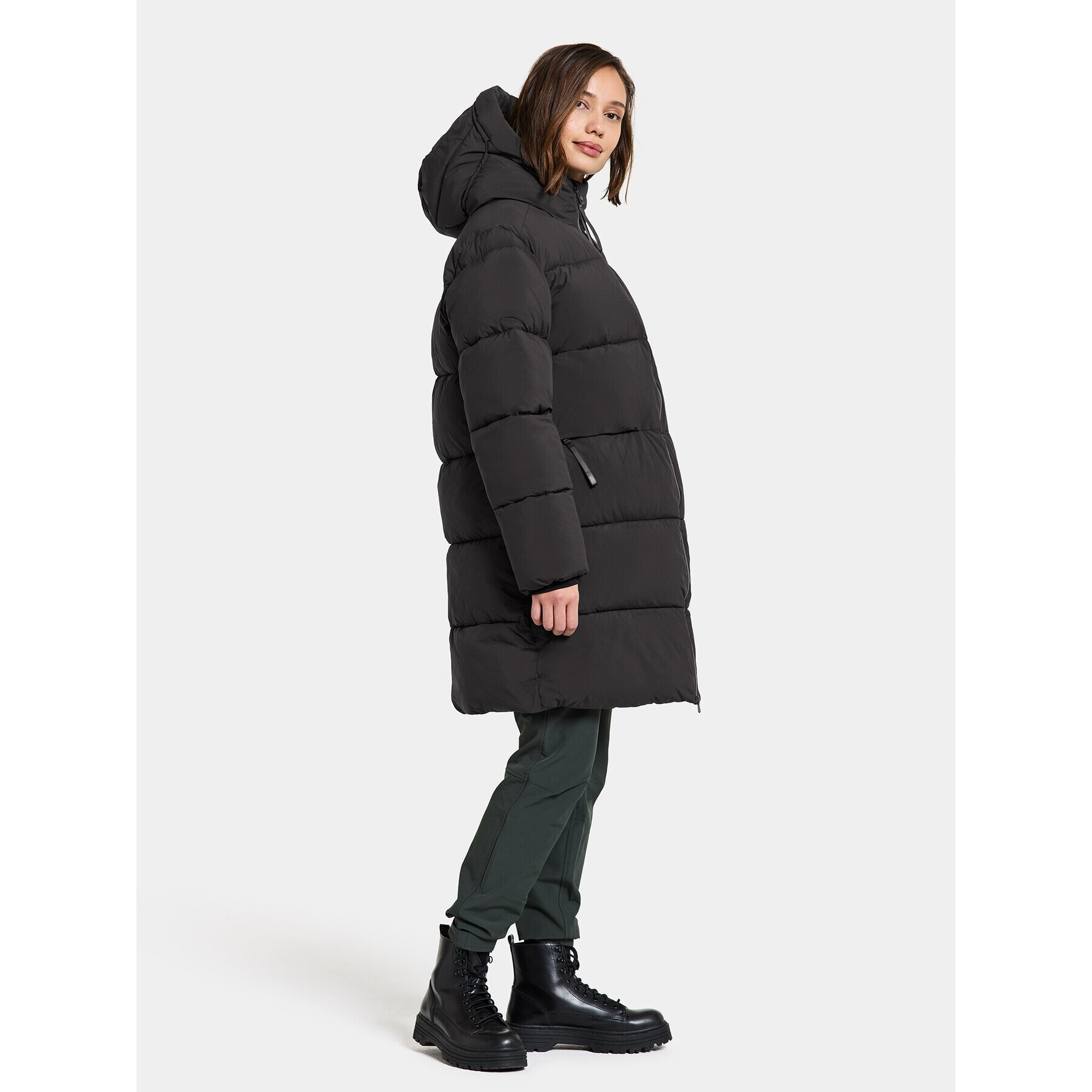 Didriksons Парка Nomi Wns Parka 3 504832 Черен Regular Fit - Pepit.bg