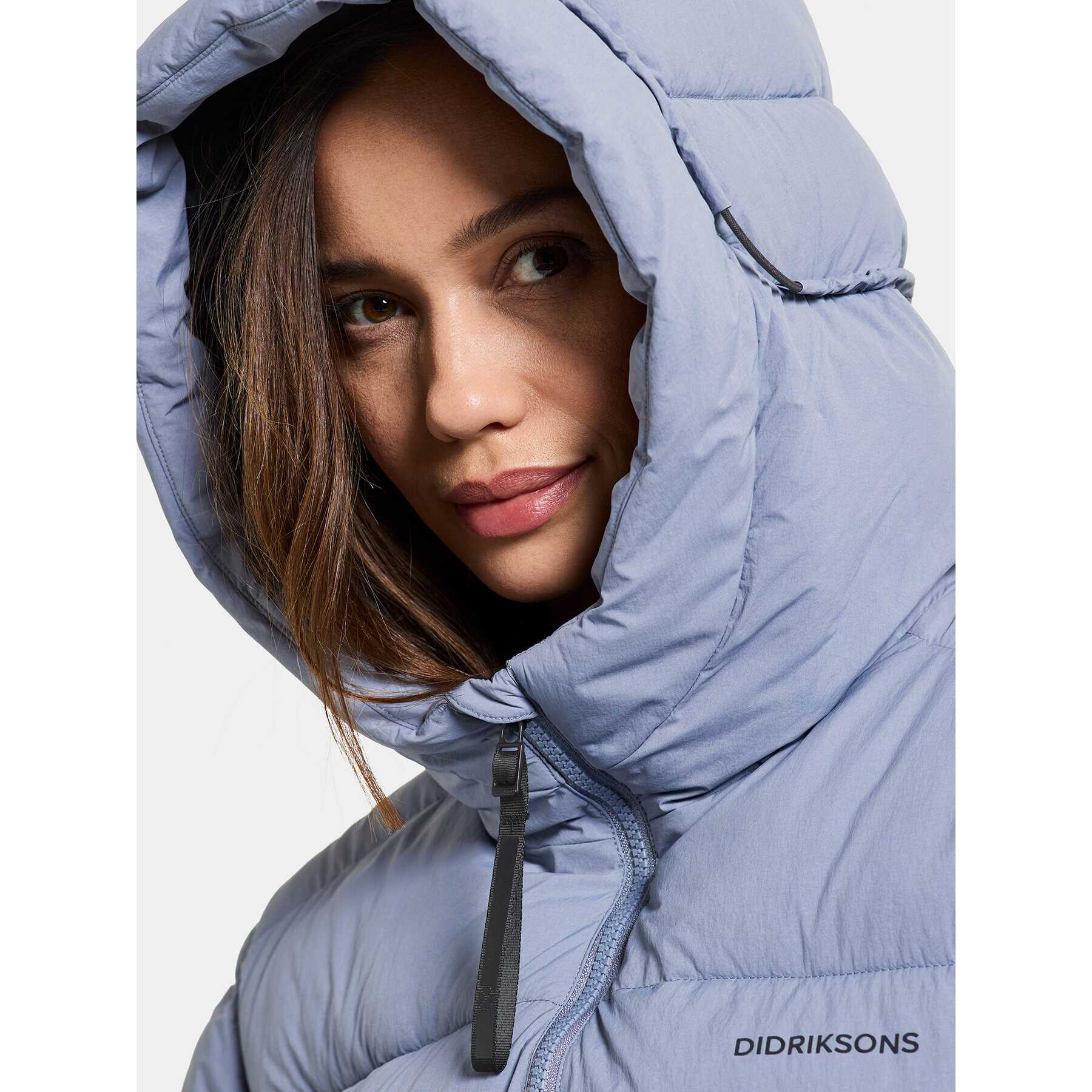 Didriksons Парка Nomi Wns Parka 3 504832 Син Regular Fit - Pepit.bg