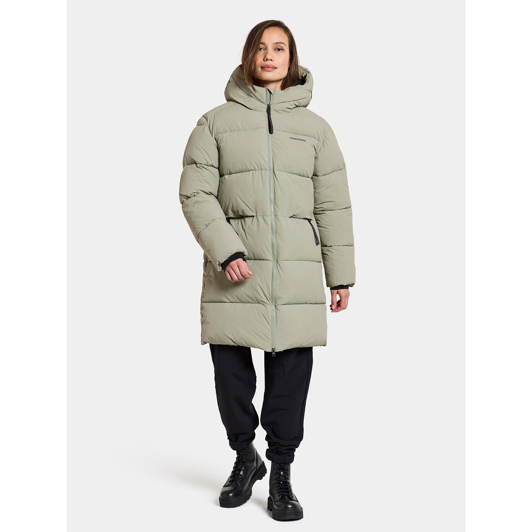 Didriksons Парка Nomi Wns Parka 3 504832 Зелен Regular Fit - Pepit.bg