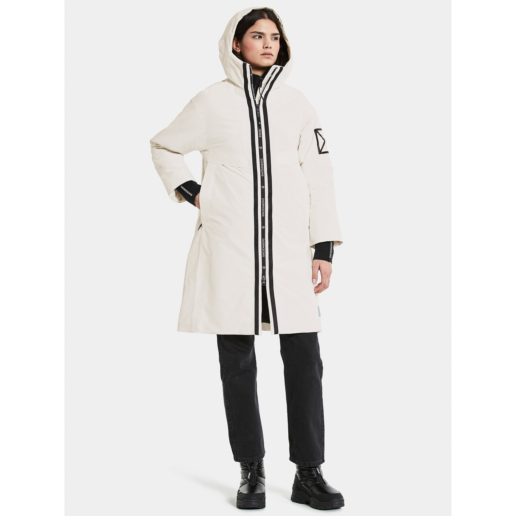 Didriksons Преходно яке Aino Logo 504464 Бял Regular Fit - Pepit.bg