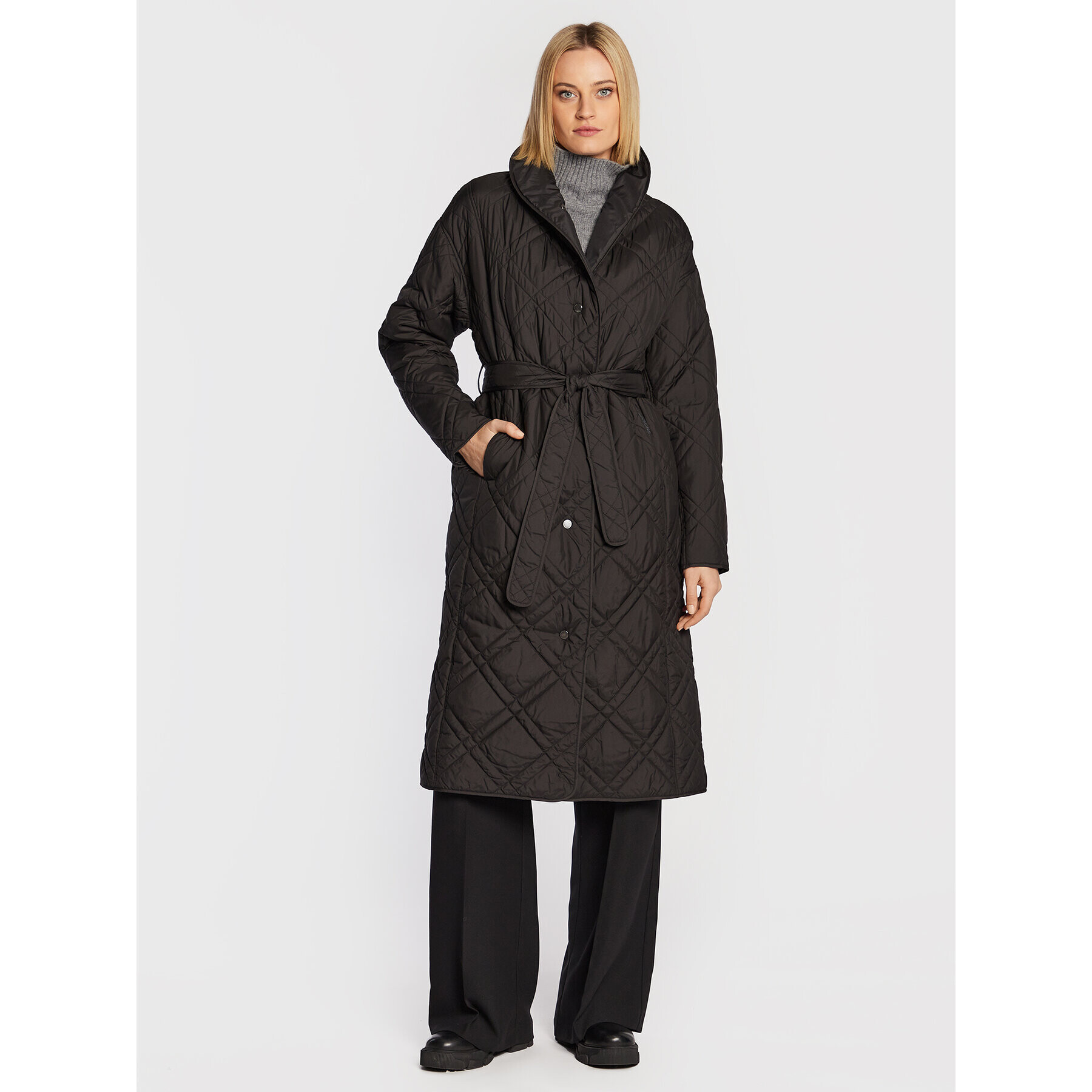 Didriksons Пухено яке Freja 504376 Черен Regular Fit - Pepit.bg
