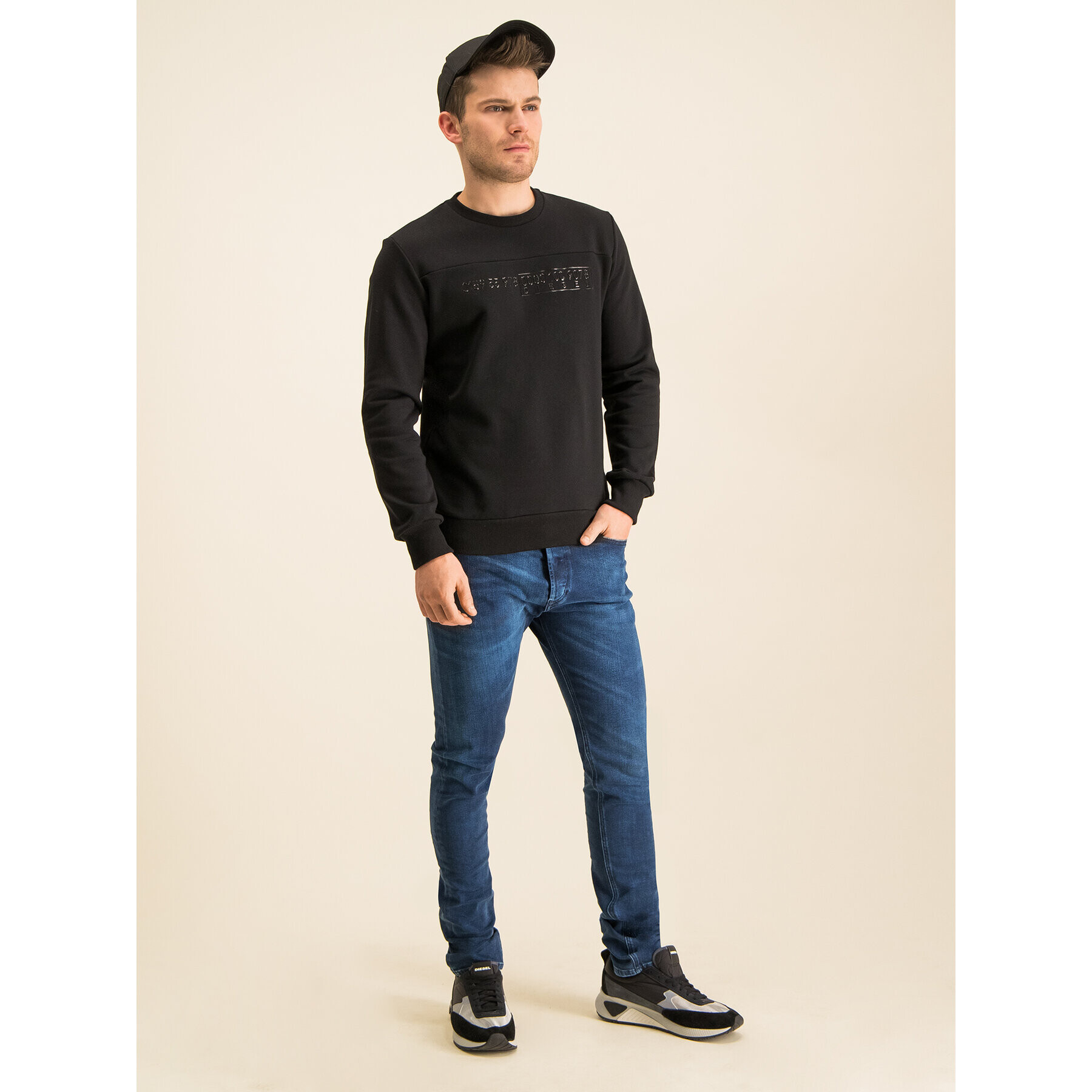 Diesel Суитшърт S-Cory 00S4EZ 0IAEG Черен Regular Fit - Pepit.bg
