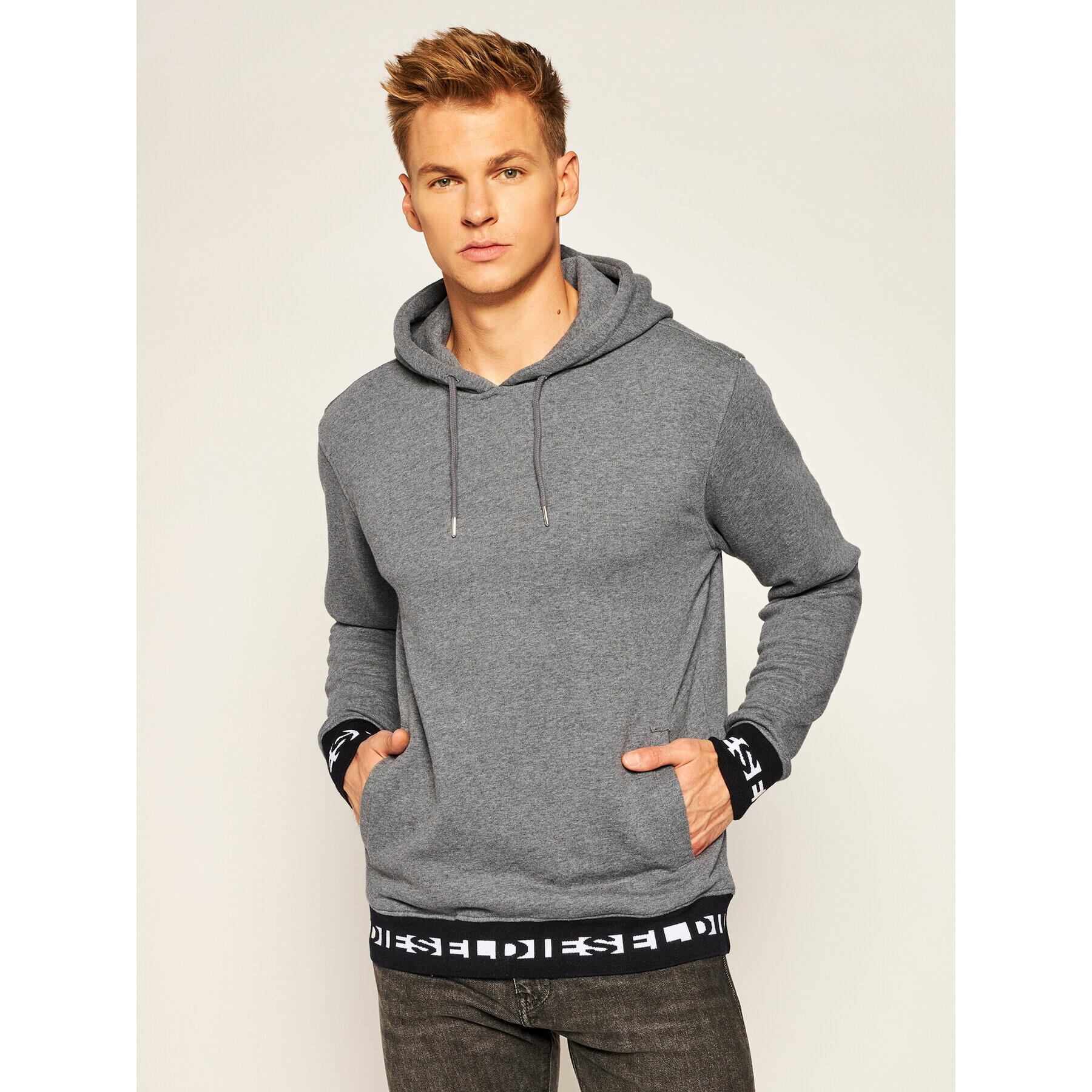 Diesel Суитшърт Umlt-Brandon 00CEMD 0LAYU Сив Regular Fit - Pepit.bg