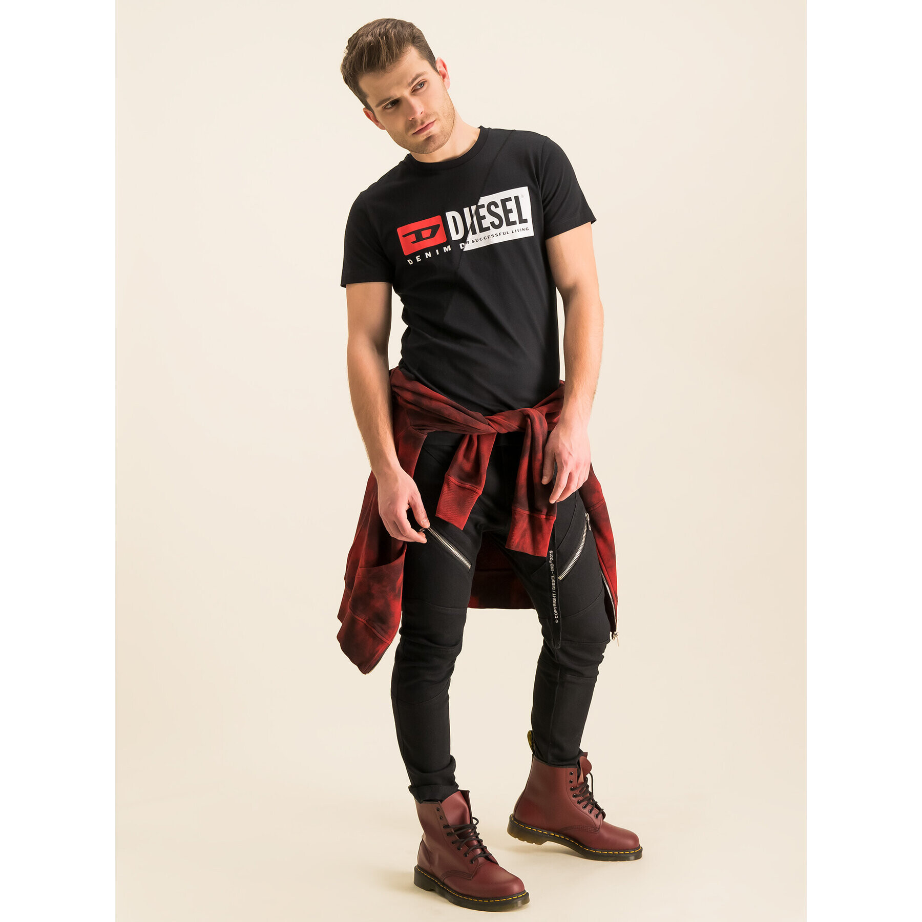 Diesel Тишърт Diego Cuty 00SDP1 0091A Черен Regular Fit - Pepit.bg