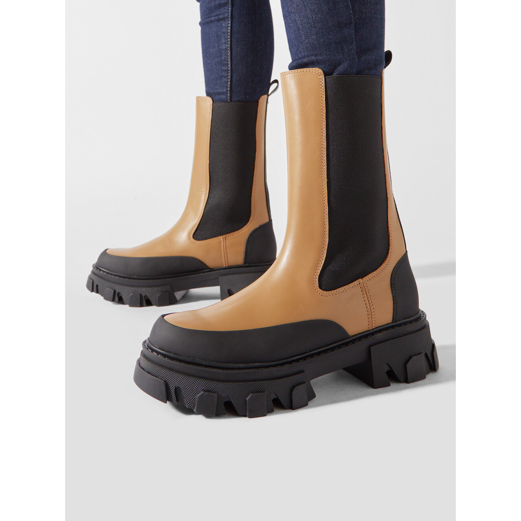 DKNY Боти Jonie K3366233 Кафяв - Pepit.bg