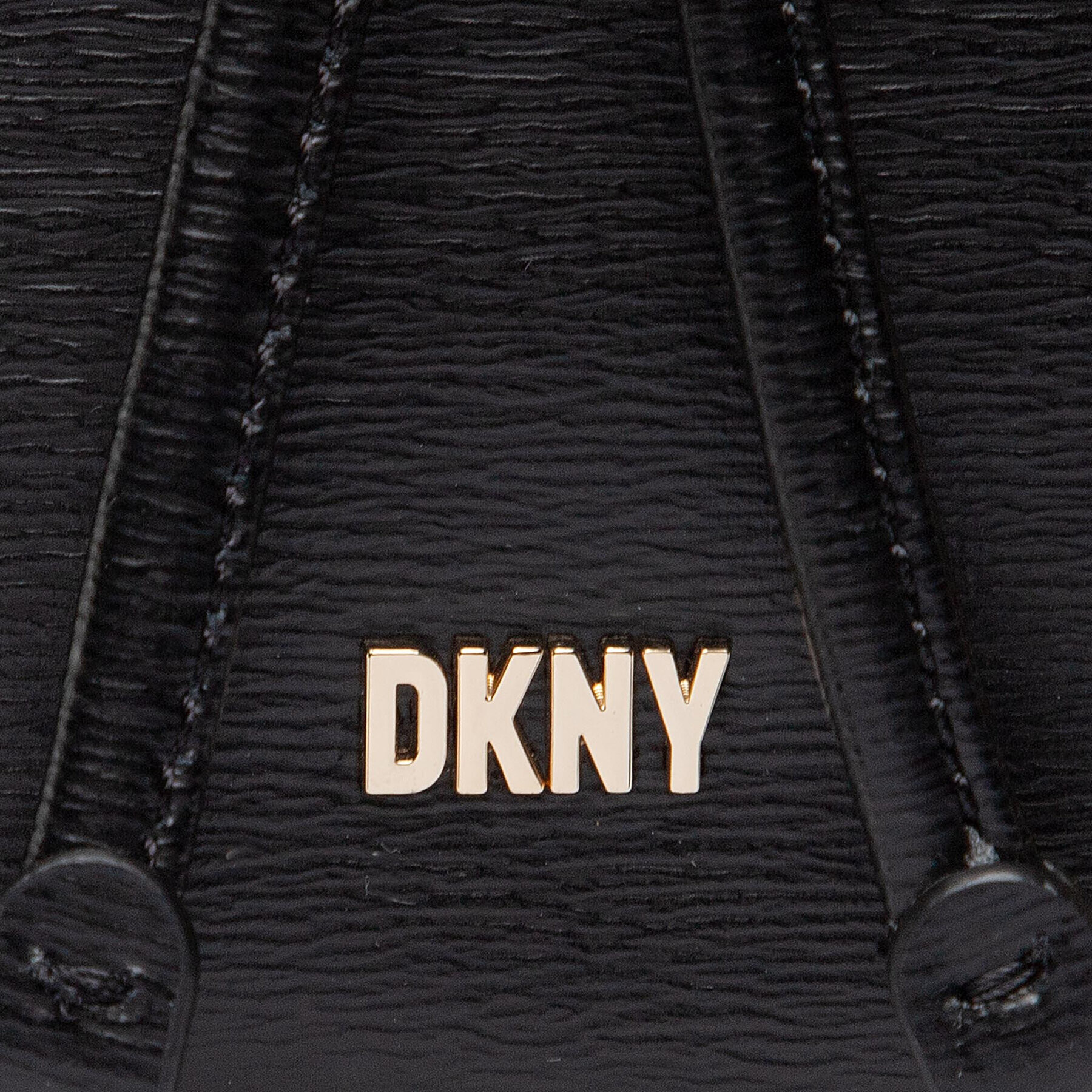 DKNY Дамска чанта Bryant Drawstring Bu R22J3S39 Черен - Pepit.bg