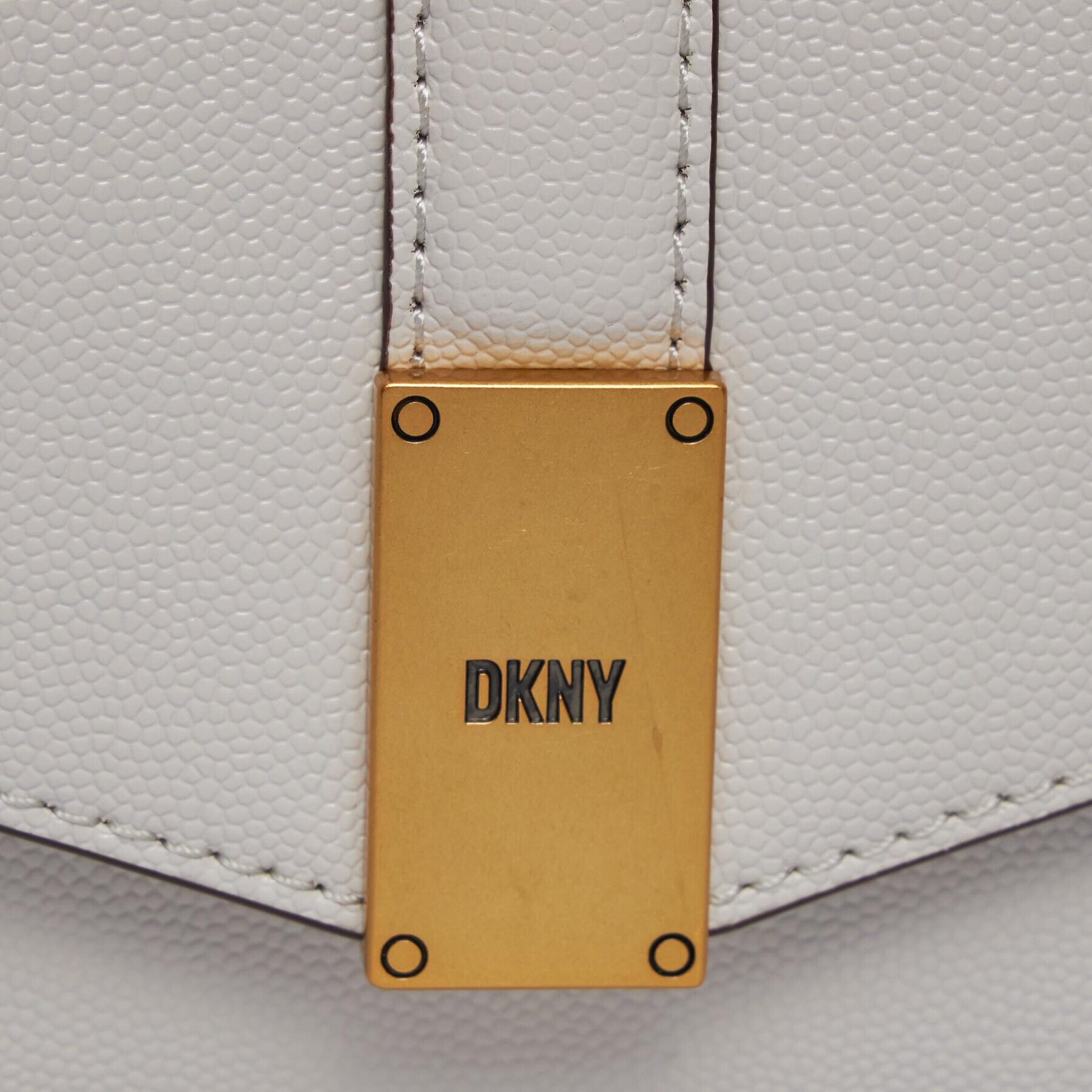 DKNY Дамска чанта Conner R343RB25 Екрю - Pepit.bg