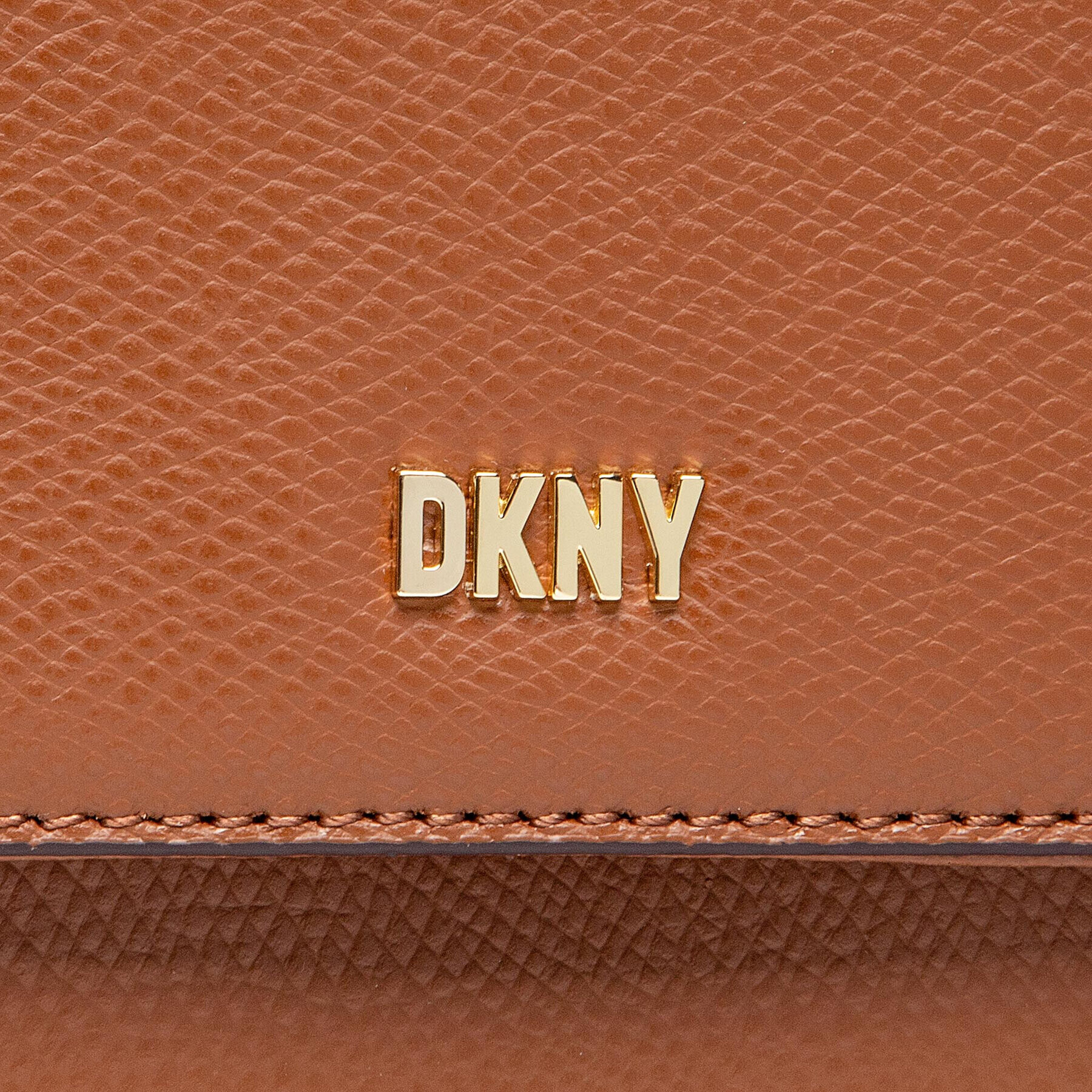 DKNY Дамска чанта Immy Crossby R22ERS59 Кафяв - Pepit.bg