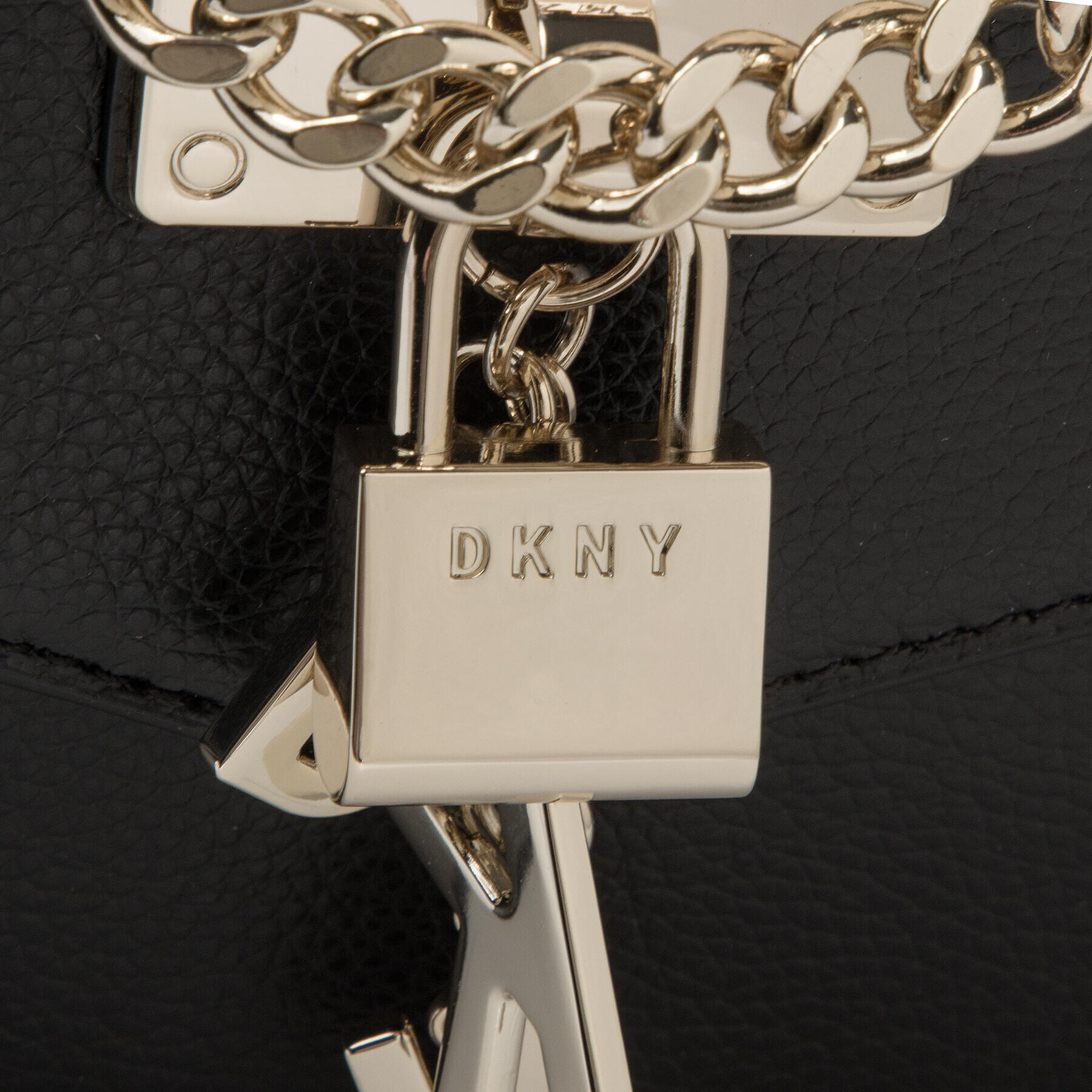 DKNY Дамска чанта R923HC81 Черен - Pepit.bg