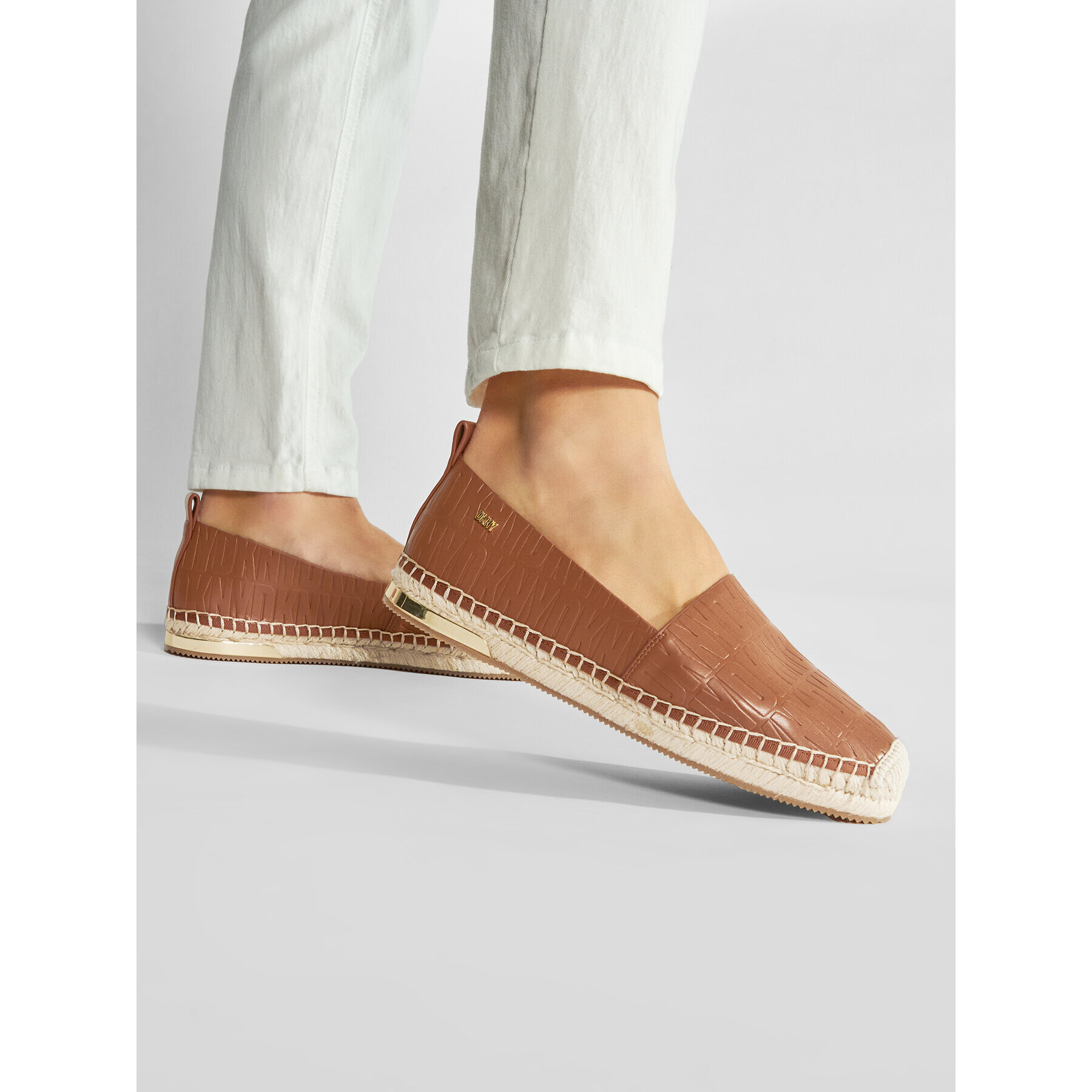 DKNY Еспадрили Makalina K4299042 Кафяв - Pepit.bg