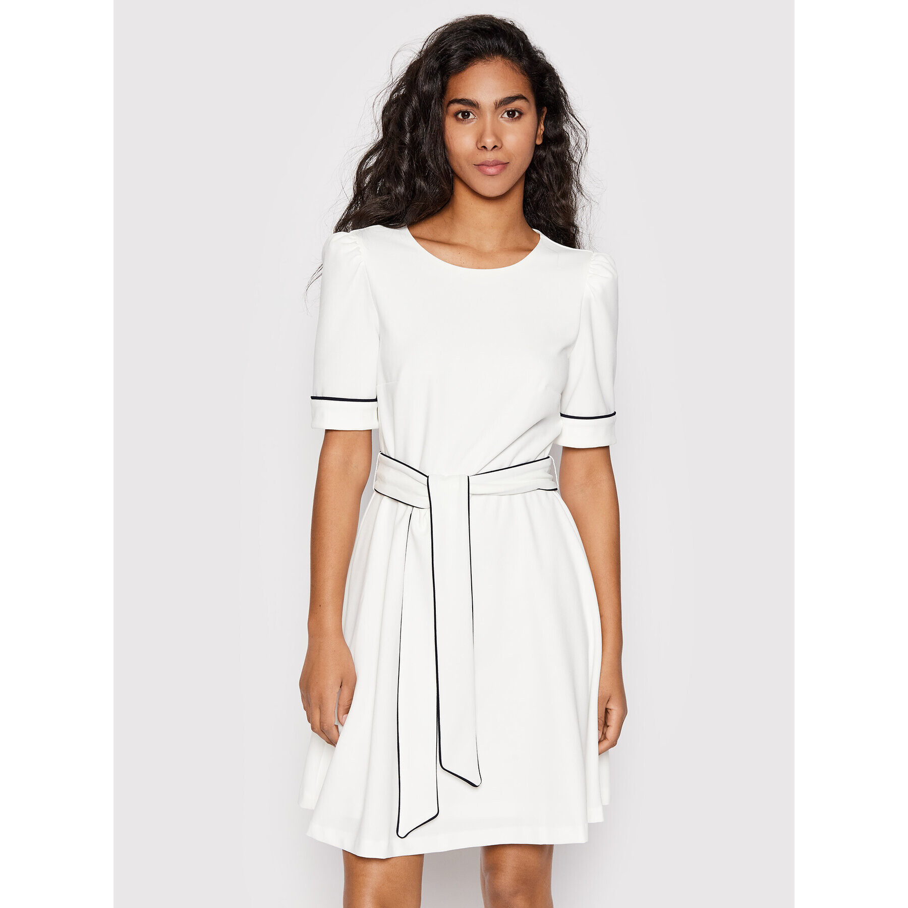 DKNY Ежедневна рокля DD1K2144 Бял Regular Fit - Pepit.bg