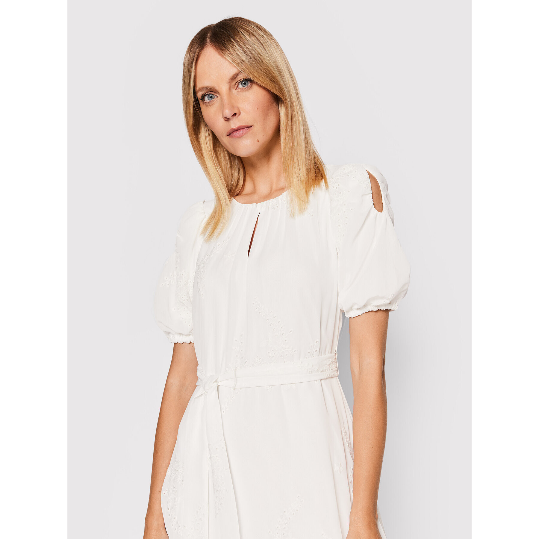 DKNY Ежедневна рокля DD2BE308 Бял Regular Fit - Pepit.bg