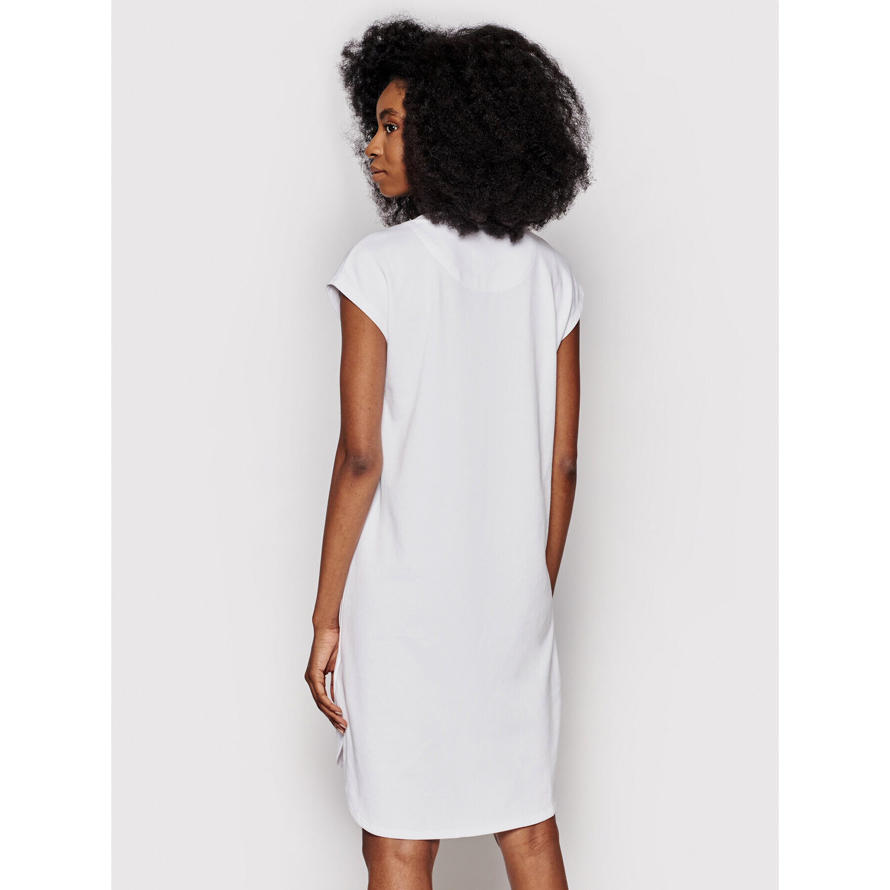 DKNY Ежедневна рокля P1BUTB2J Бял Regular Fit - Pepit.bg