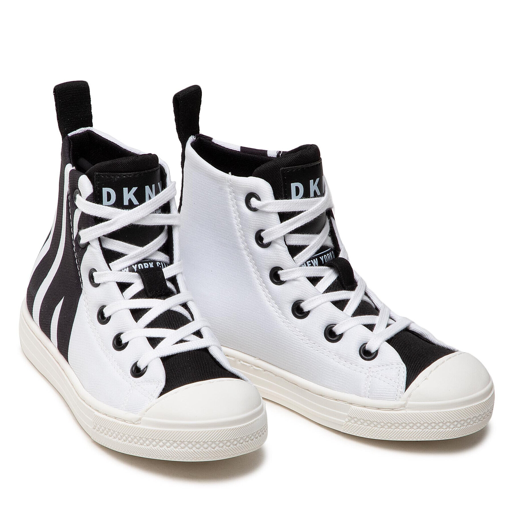 DKNY Кецове D39080 M Бял - Pepit.bg