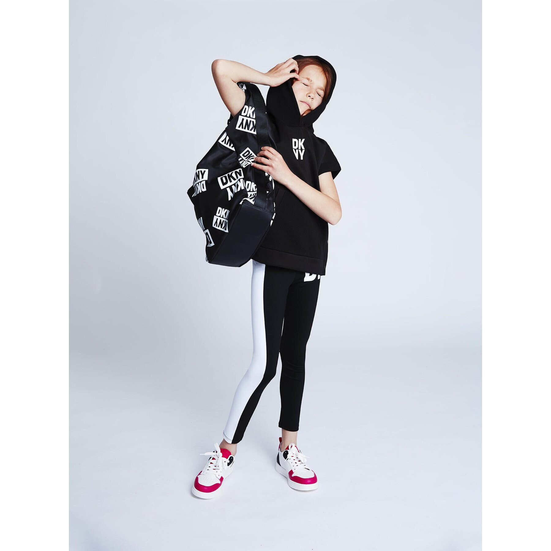 DKNY Клин D34A81 S Черен Regular Fit - Pepit.bg