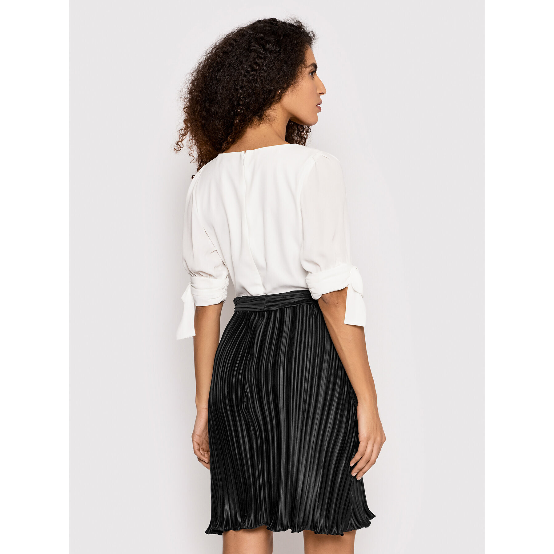 DKNY Коктейлна рокля DD1J3785 Черен Regular Fit - Pepit.bg