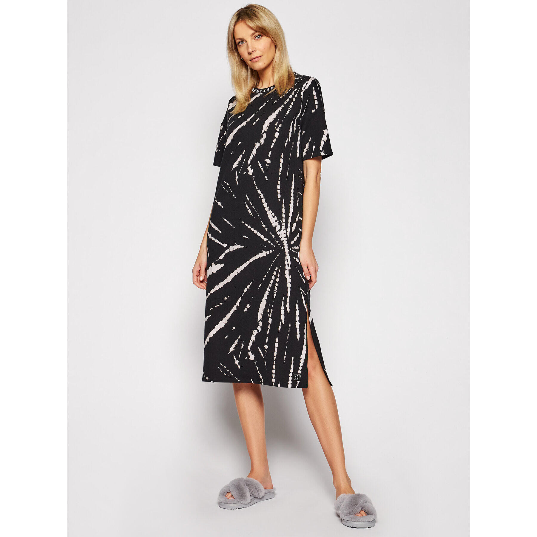 DKNY Нощница YI2122472 Черен Regular Fit - Pepit.bg