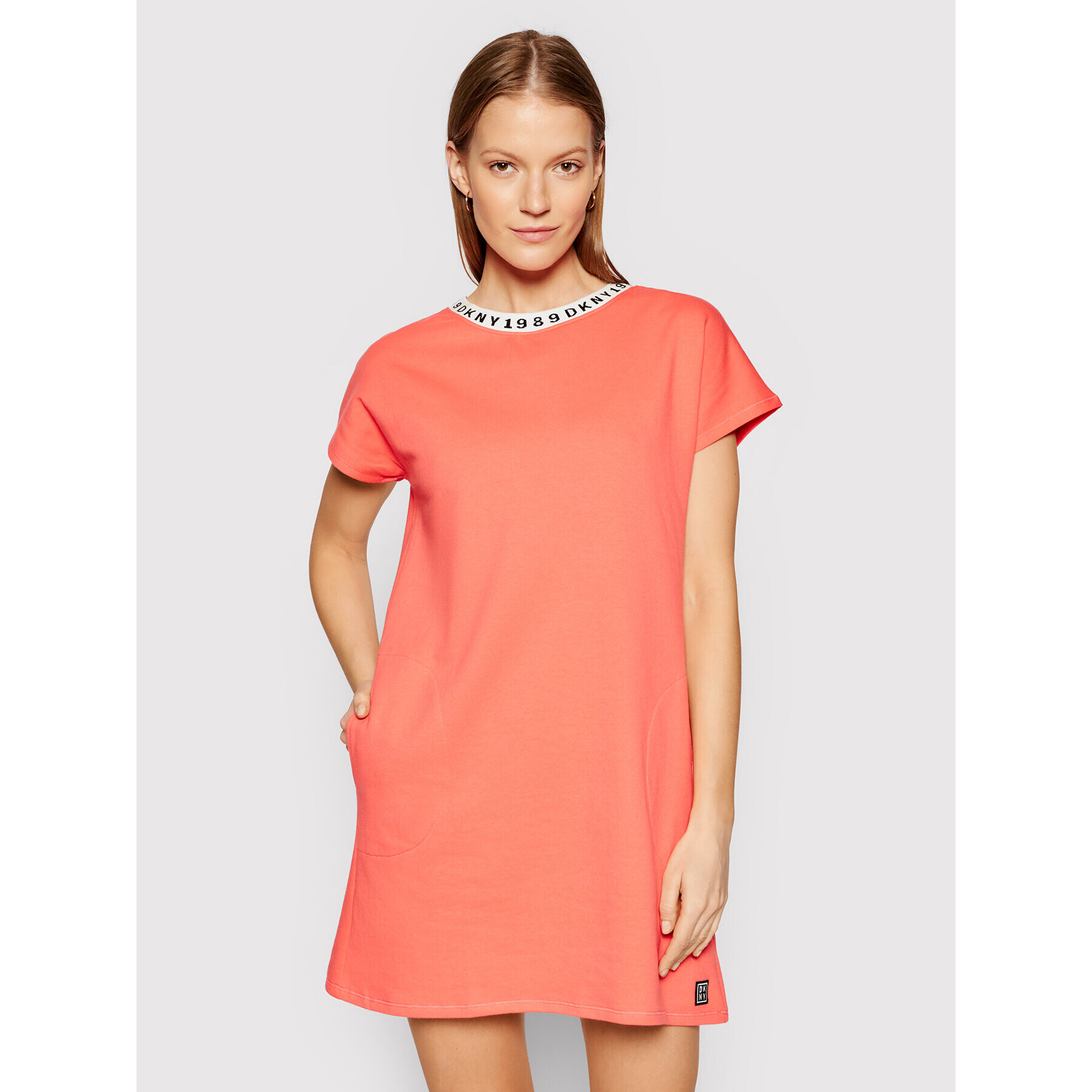 DKNY Нощница YI2322472 Розов Regular Fit - Pepit.bg