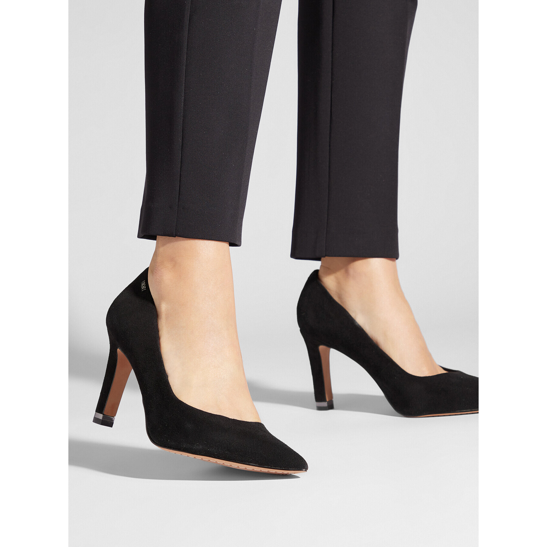 DKNY Обувки Clarion K3309665 Черен - Pepit.bg