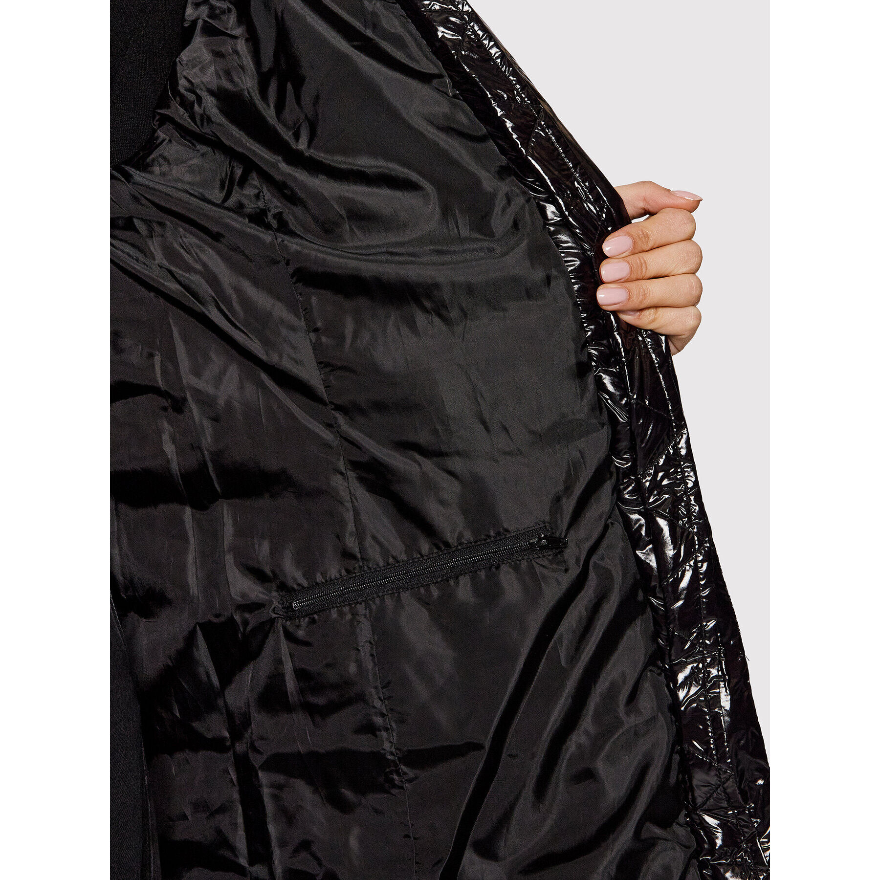 DKNY Пухено яке DL1MPF94 Черен Regular Fit - Pepit.bg