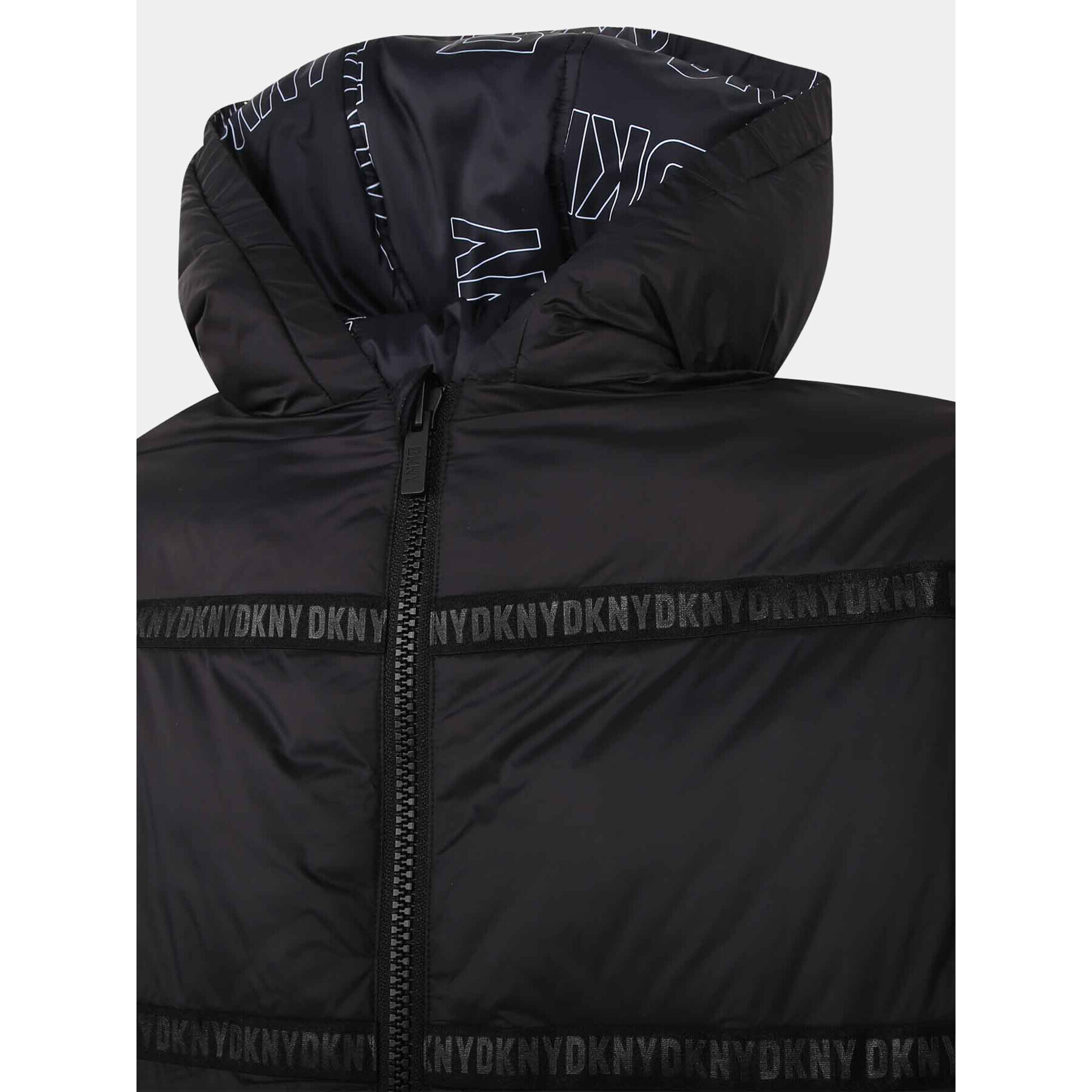 DKNY Пухено яке D36687 S Черен Regular Fit - Pepit.bg