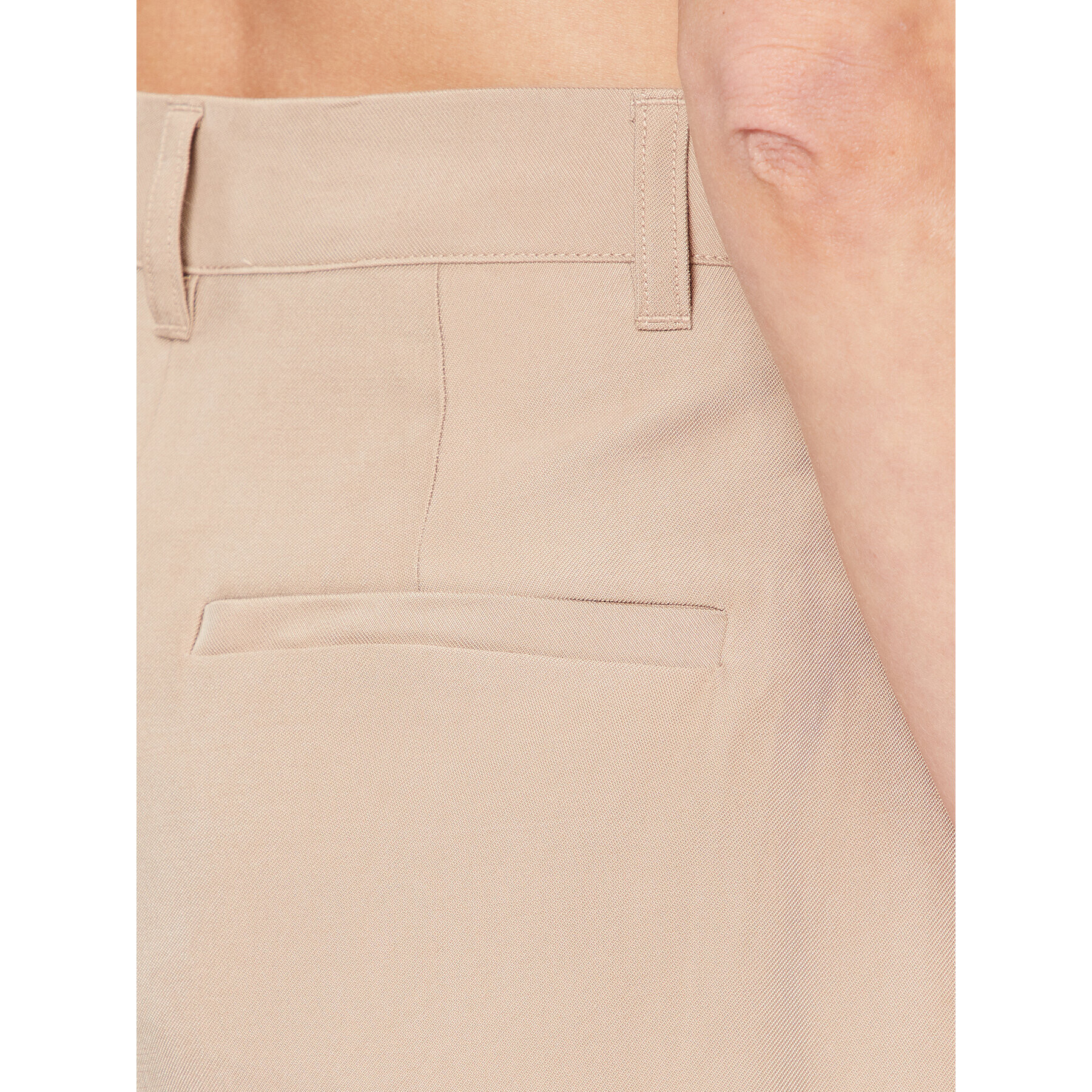 DKNY Шорти от плат P3BNTR11 Бежов Regular Fit - Pepit.bg