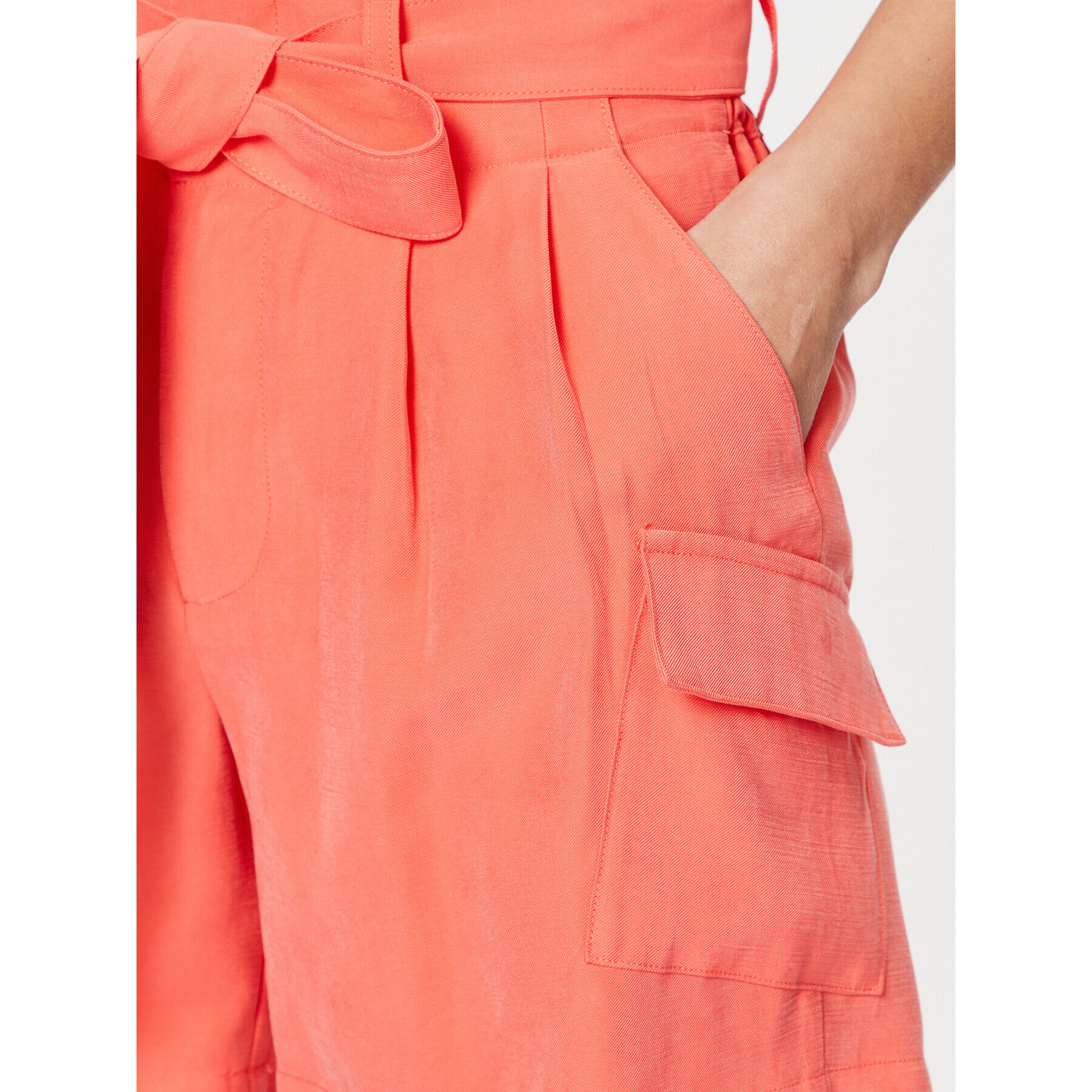 DKNY Шорти от плат P3BWTR10 Коралов Regular Fit - Pepit.bg