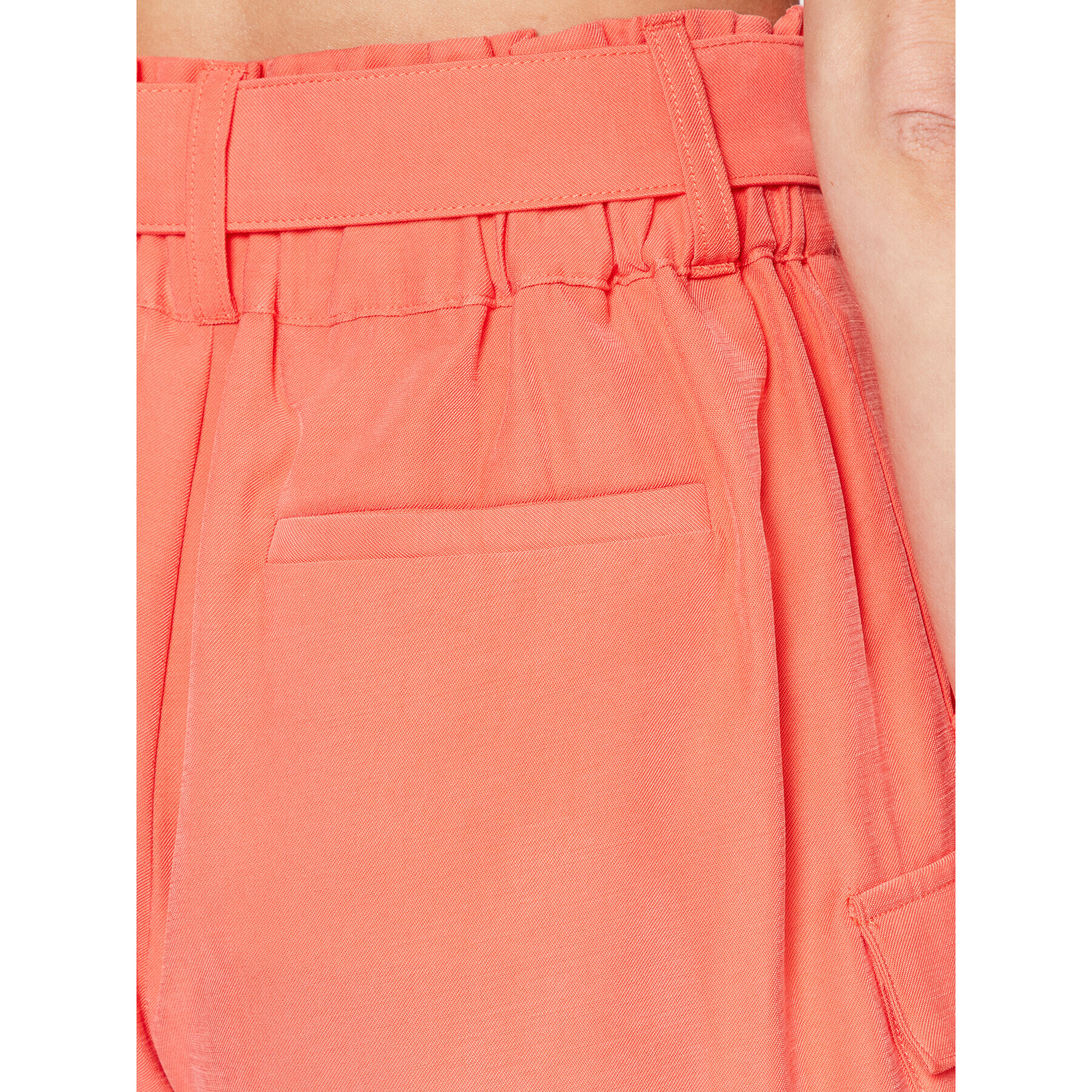 DKNY Шорти от плат P3BWTR10 Коралов Regular Fit - Pepit.bg