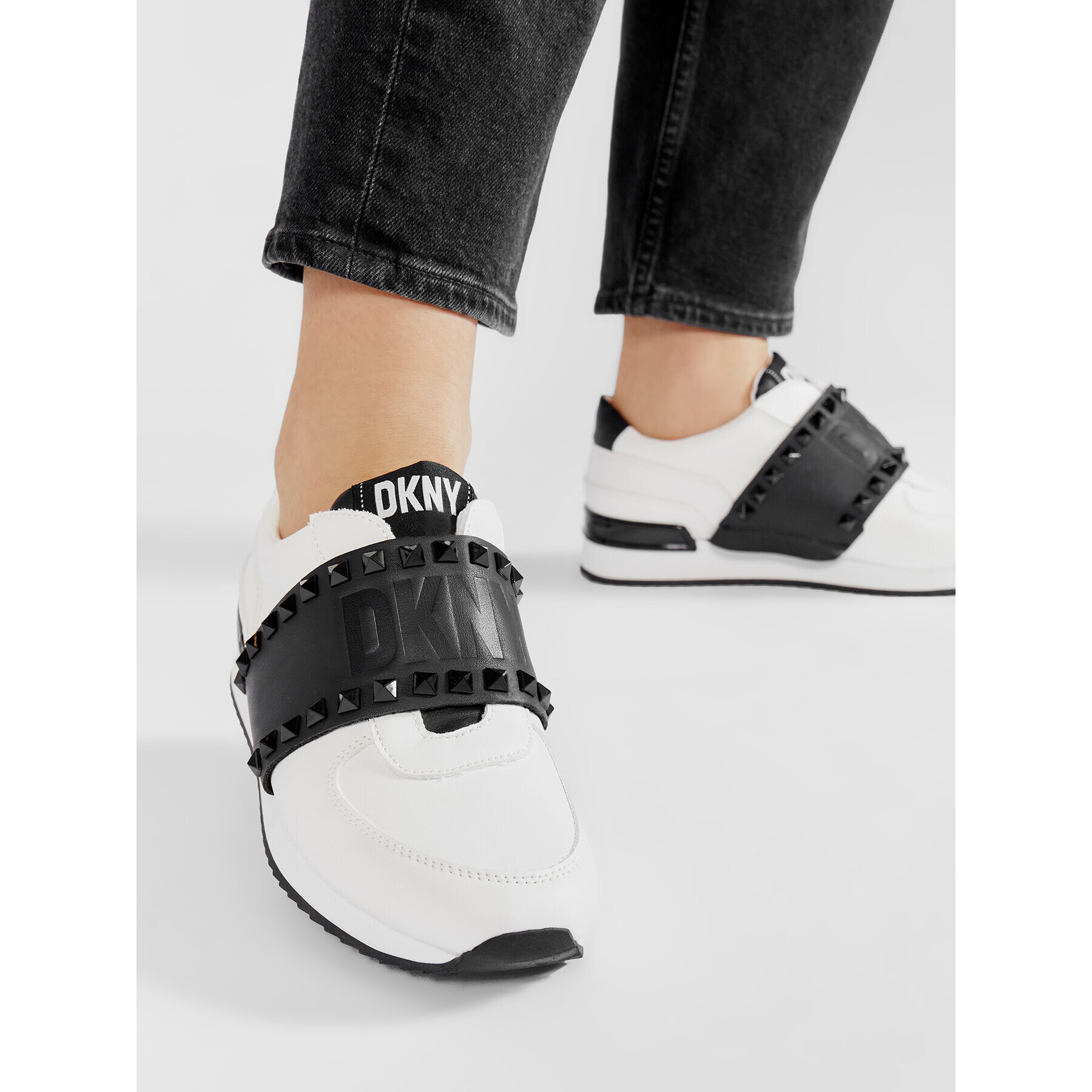 DKNY Сникърси Marlin Slip On Sne K4122384 Бял - Pepit.bg