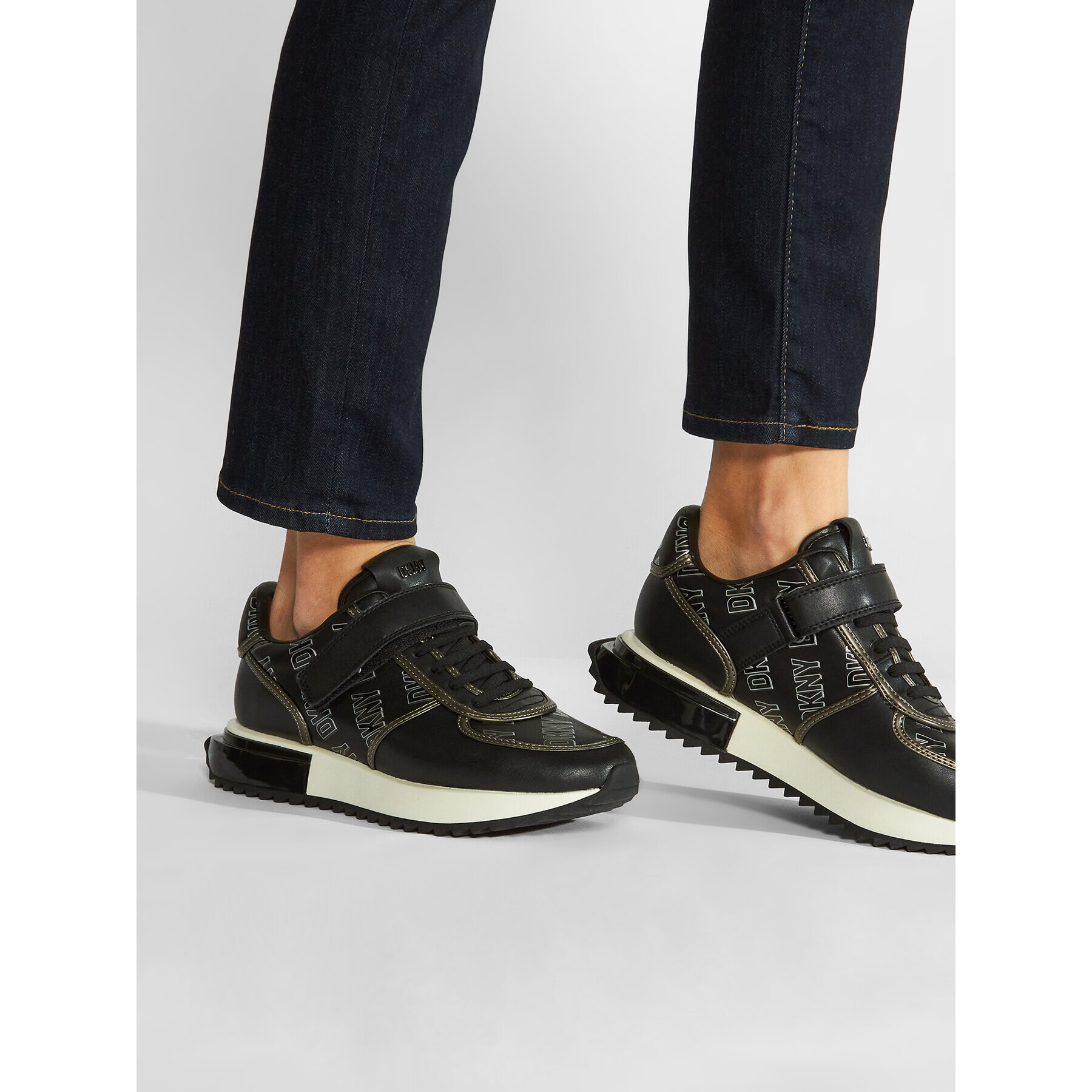 DKNY Сникърси Pamm K3214571 Черен - Pepit.bg