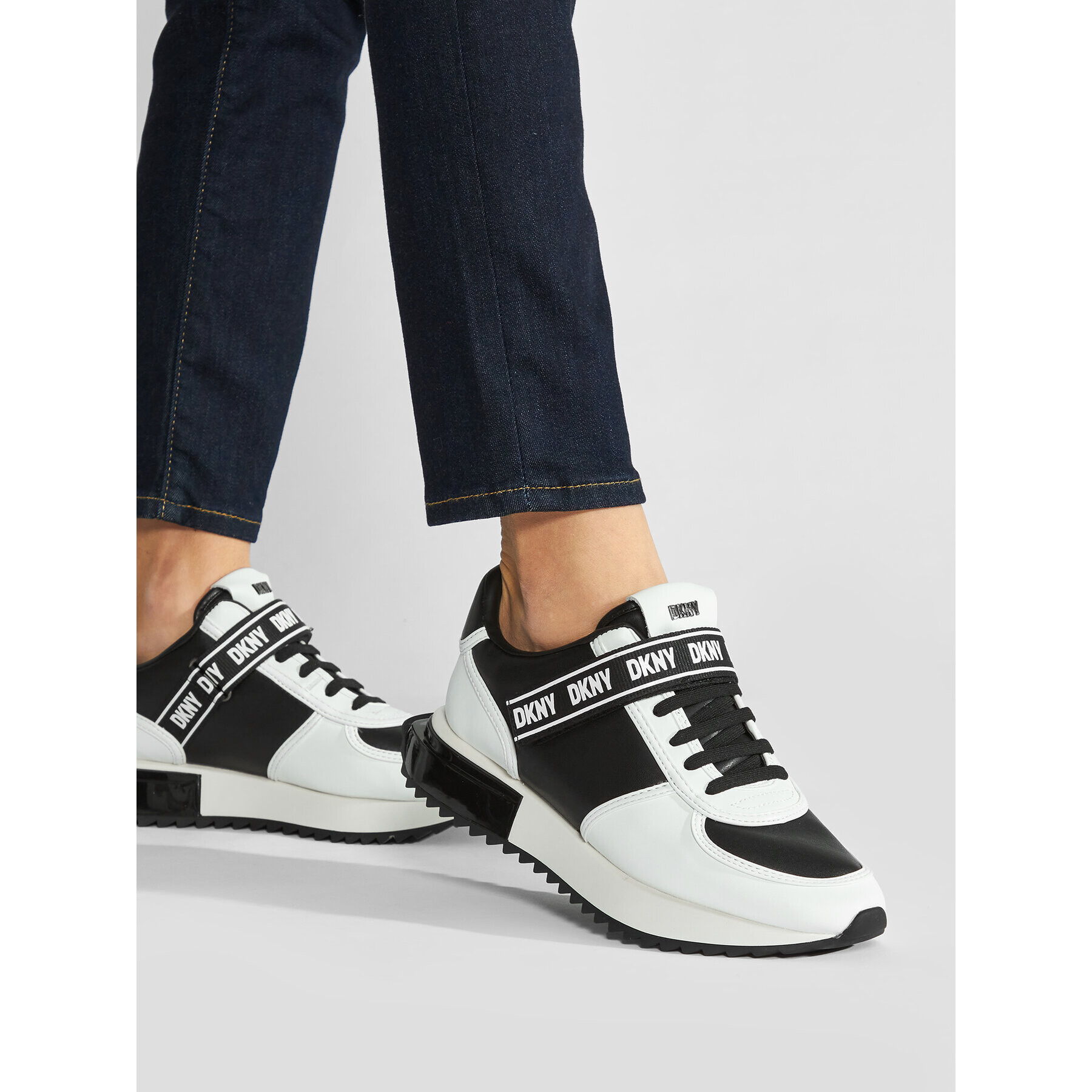 DKNY Сникърси Pamm-Lace Up K3249681 Черен - Pepit.bg