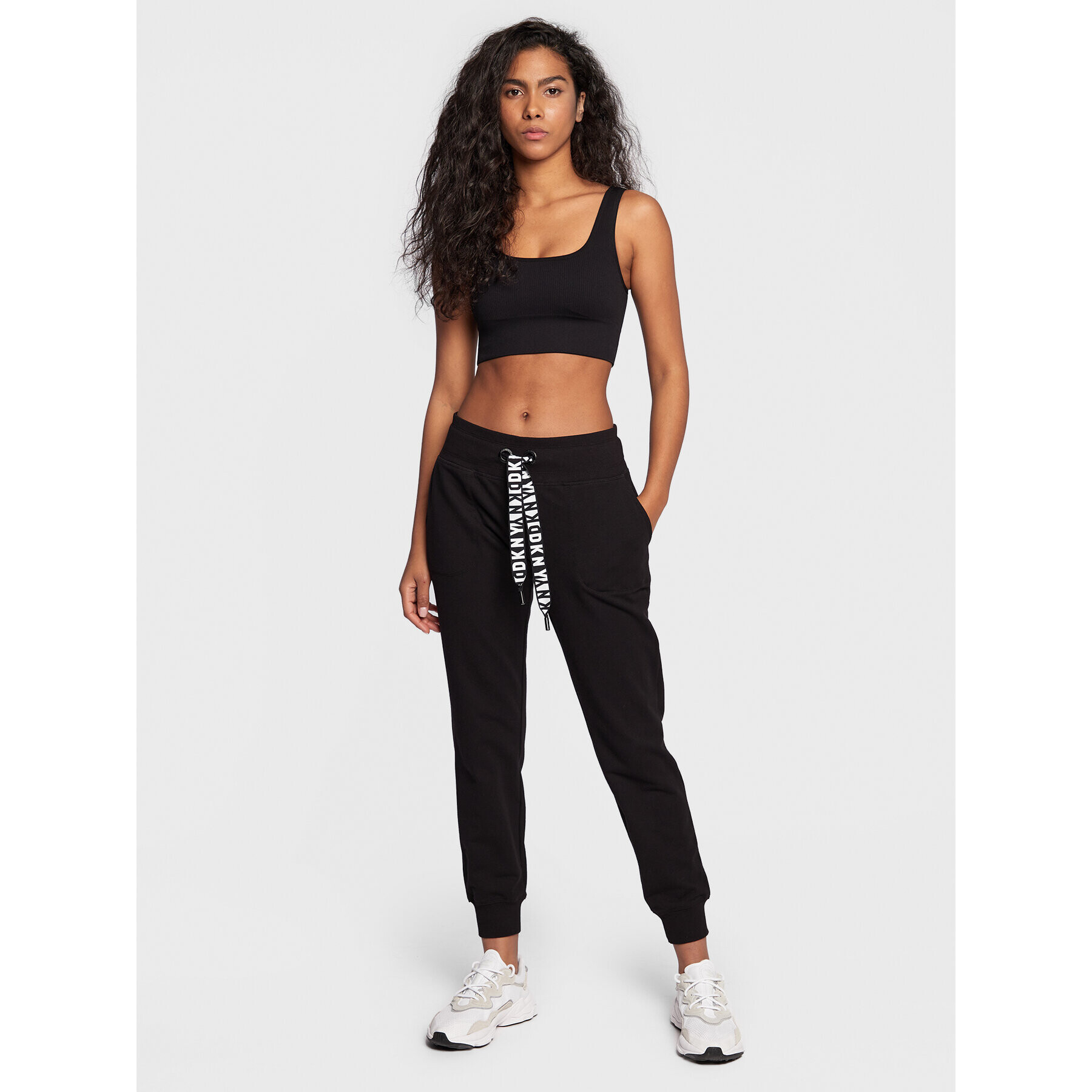 DKNY Sport Долнище анцуг DP2P1917 Черен Classic Fit - Pepit.bg