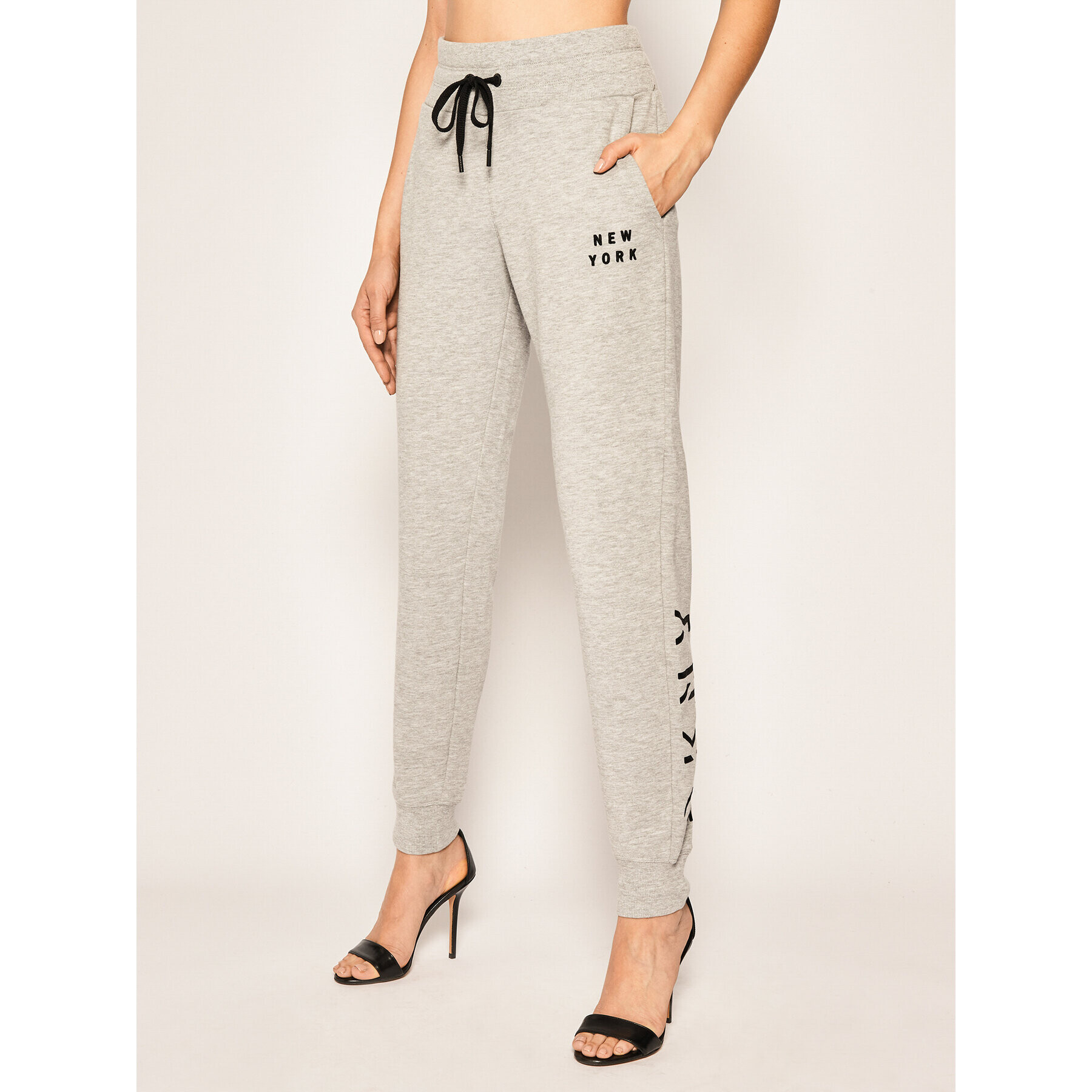 DKNY Sport Долнище анцуг DP9P2229 Сив Regular Fit - Pepit.bg