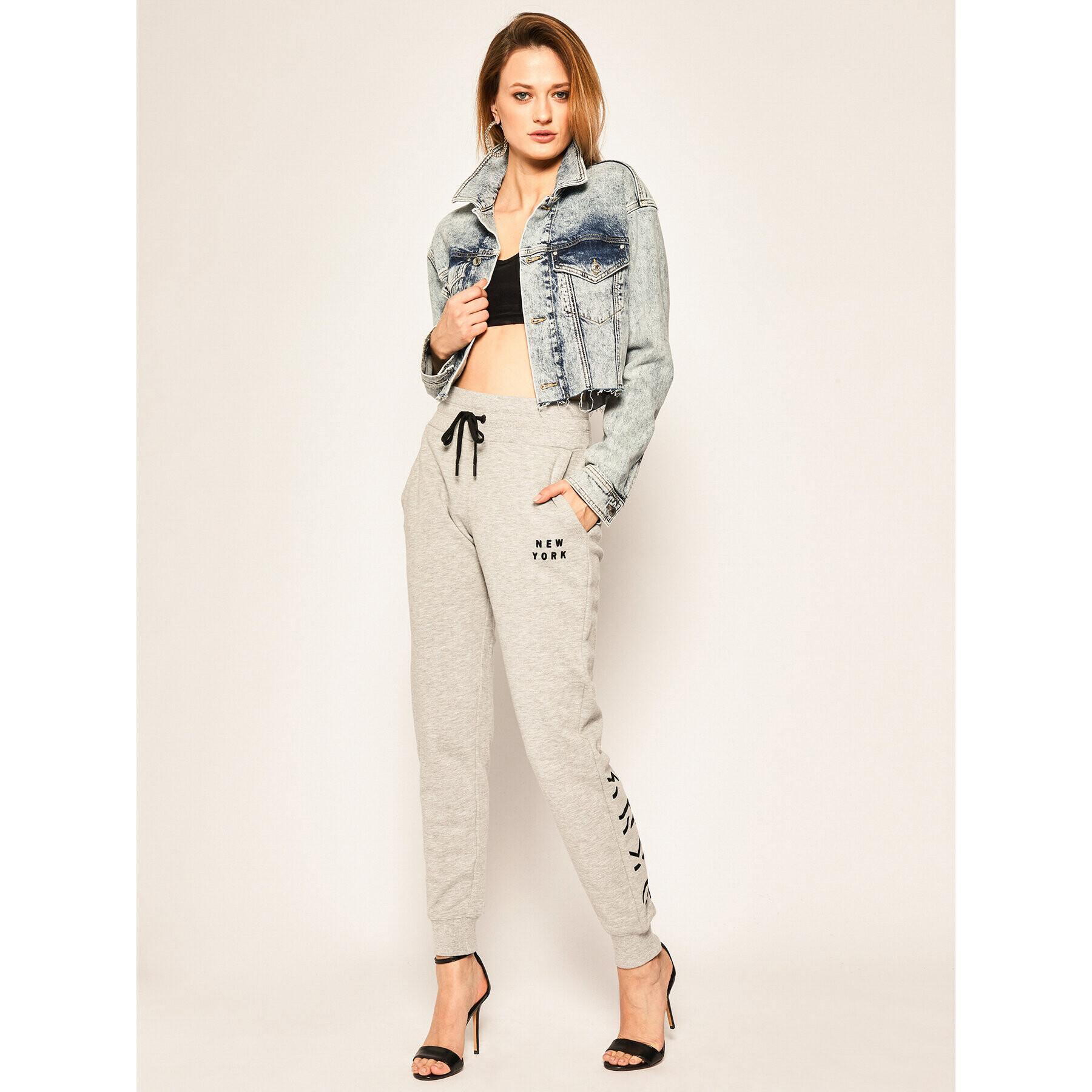 DKNY Sport Долнище анцуг DP9P2229 Сив Regular Fit - Pepit.bg