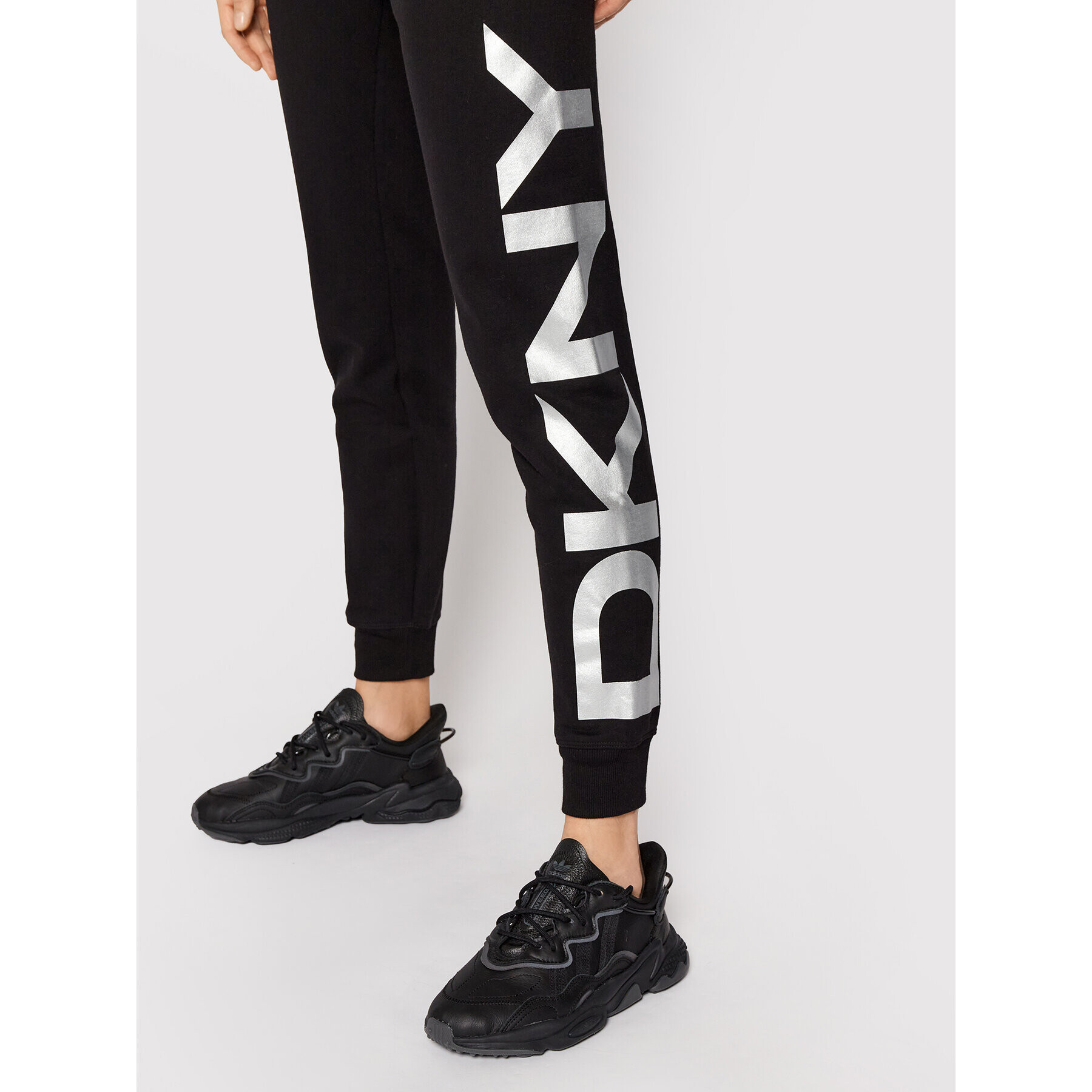 DKNY Sport Долнище анцуг DP1P1251 Черен Regular Fit - Pepit.bg