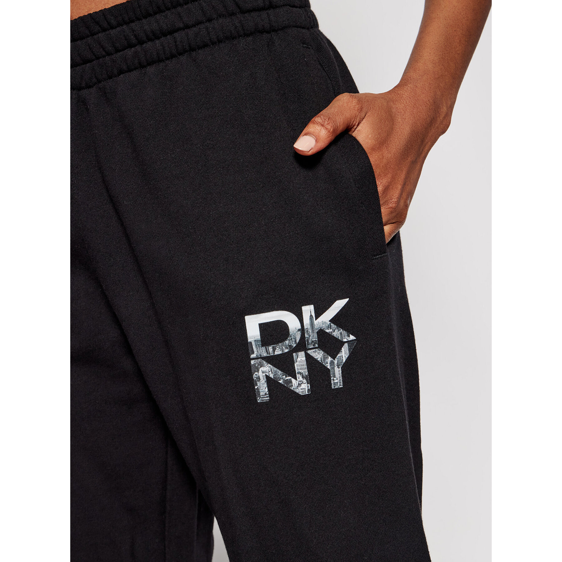 DKNY Sport Долнище анцуг DP1P2620 Черен Regular Fit - Pepit.bg