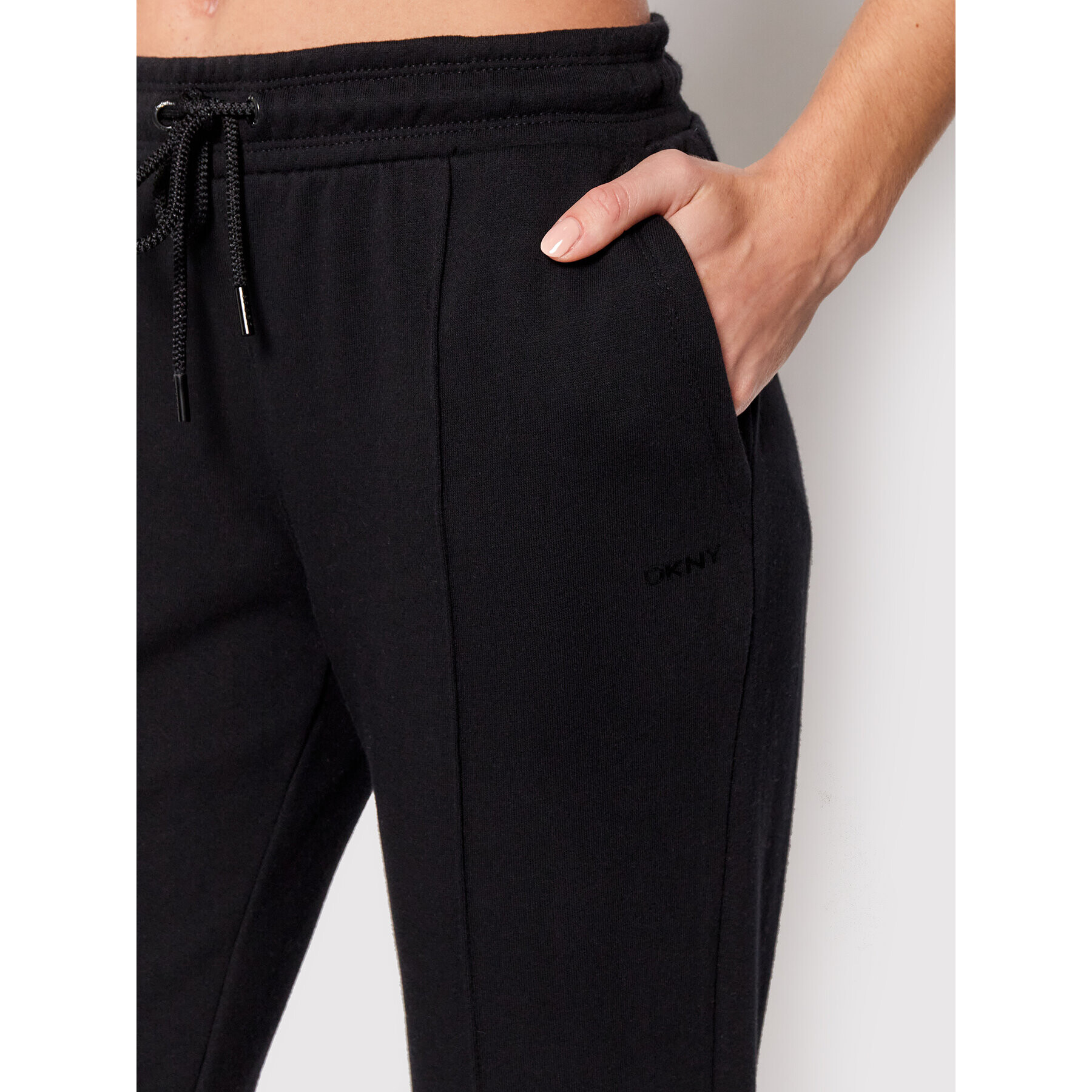 DKNY Sport Долнище анцуг DP1P2743 Черен Regular Fit - Pepit.bg